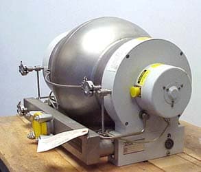 Balzers TPH 2200 Turbo Pump