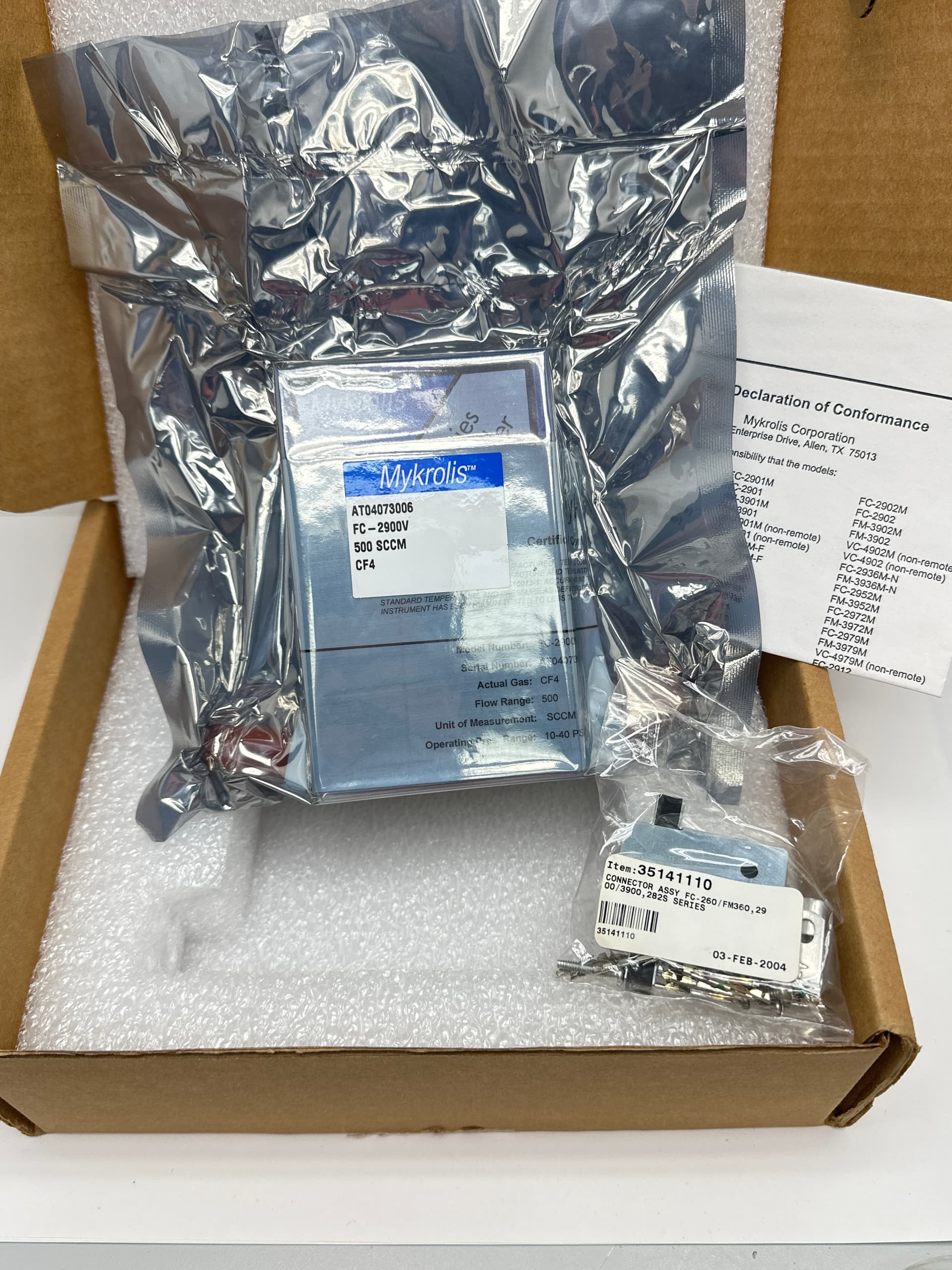 Mykrolis FC-2900V Mass Flow Controller 500 SCCM CF4