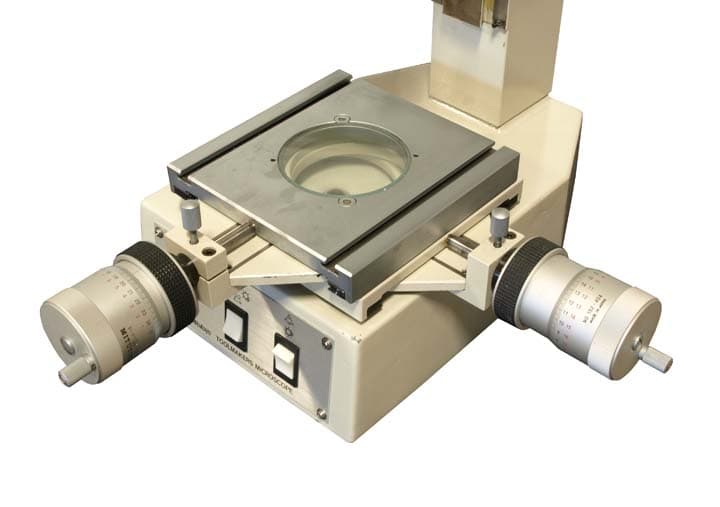 Mitutoyo 176-901-1A Toolmaker's Microscope