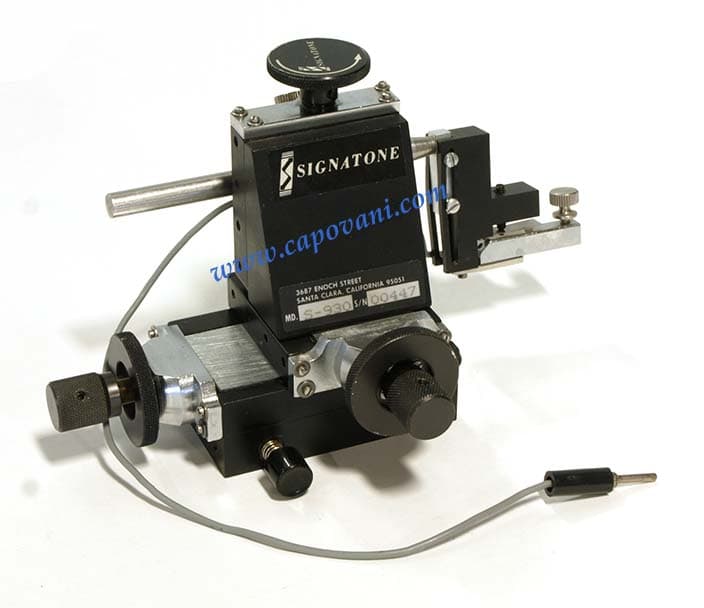 Signatone S-930 Micropositioner