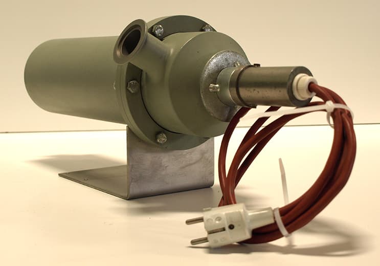 Leybold FA30-16 Adsorption Trap with Heater