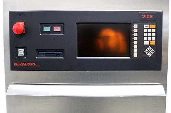 Branson/IPC 7102 Plasma Etcher