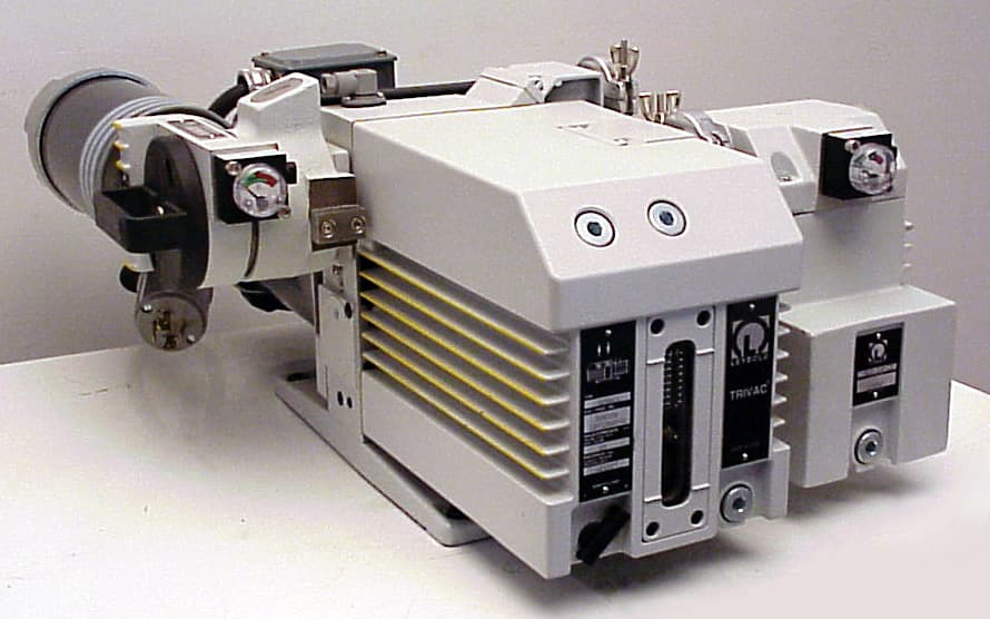 Leybold Oerlikon D25BCS Rotary Vane Pump