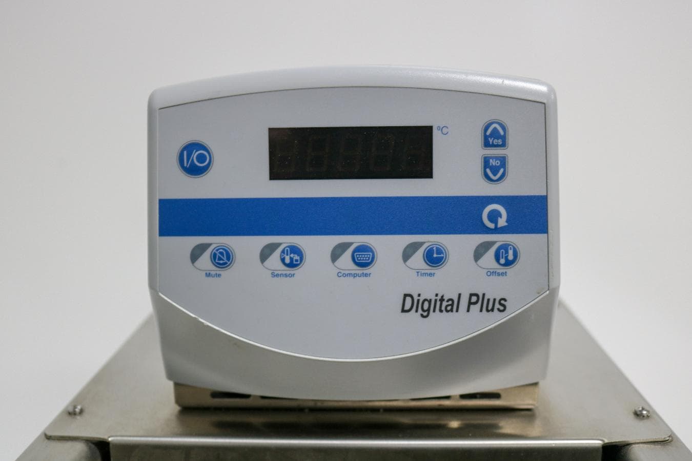 Thermo Scientific Neslab RTE-10 Digital Plus Circulator