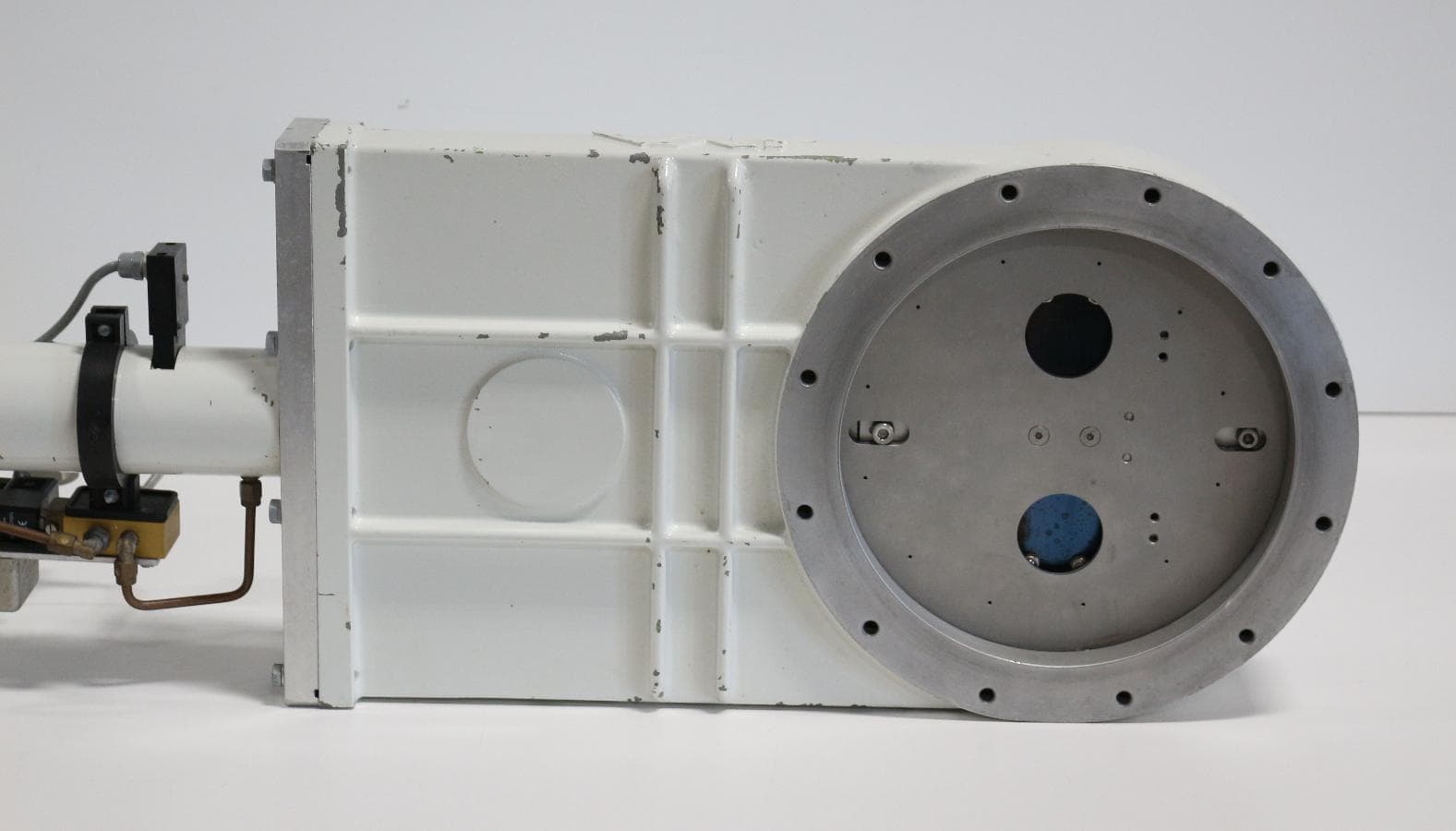 Balzers VAT SVV 250 PA Gate Valve