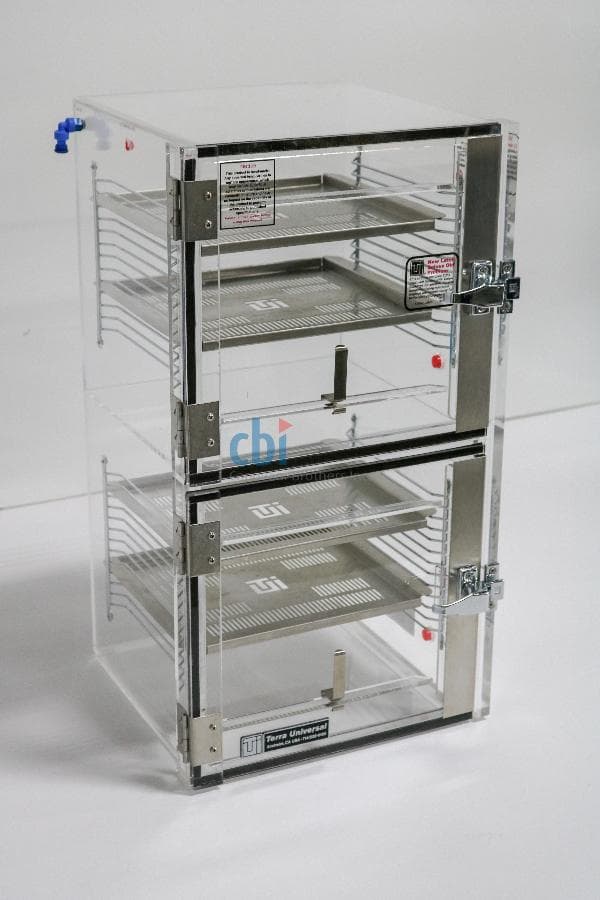 Terra Universal 1946-00 Two Compartment Desiccator Box