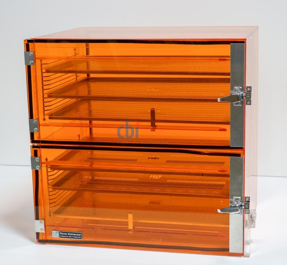Terra Universal Inc. 1962-00 Two Compartment Dry Box