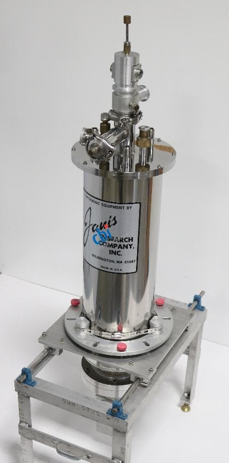 Janis Research SVT-300 Research Cryostat