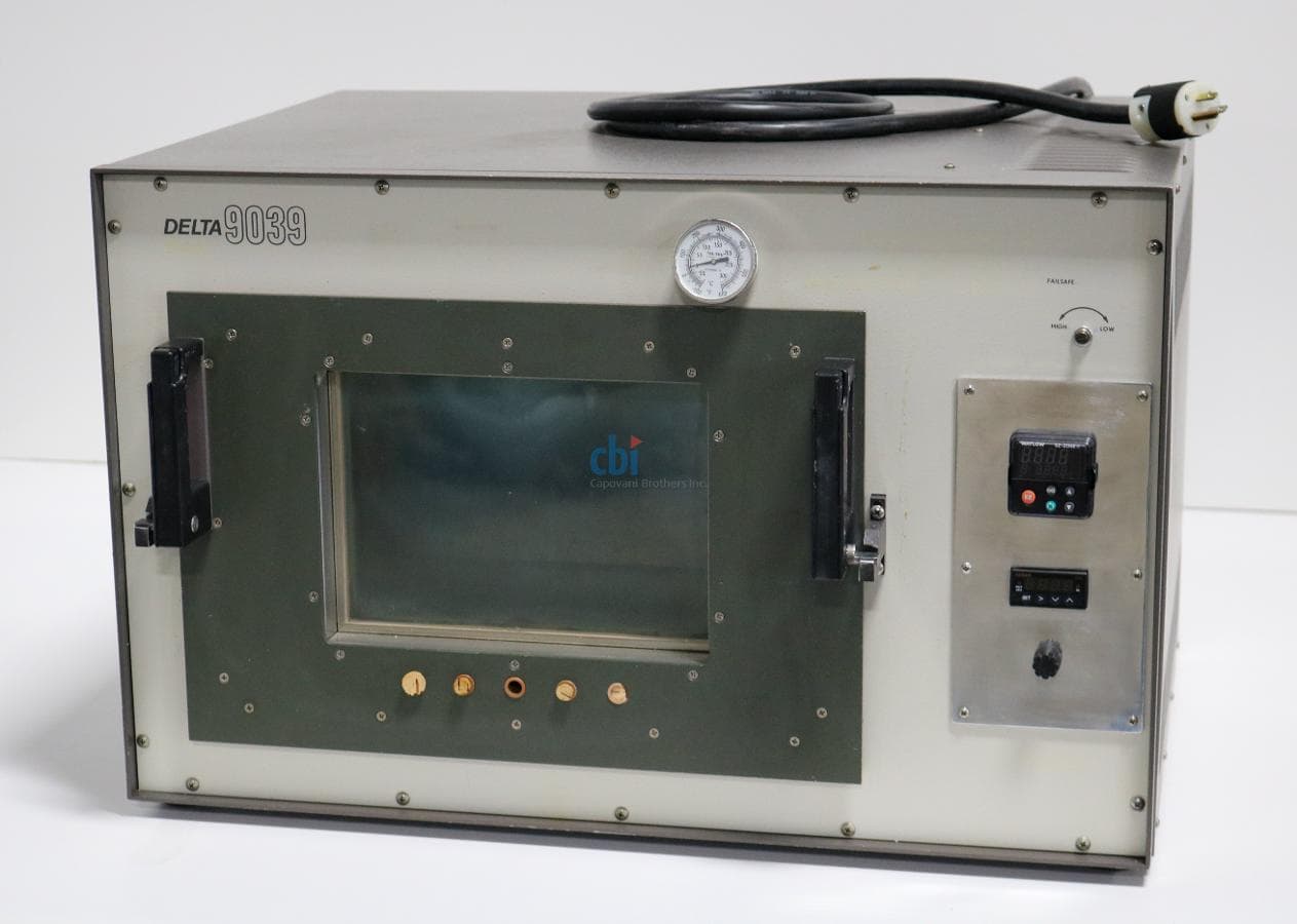 Delta Design 9039 LN2 Temperature Chamber