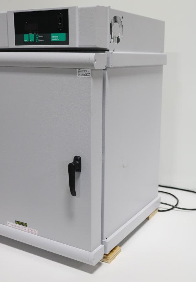 Fisher Scientific Isotemp 637D Incubator