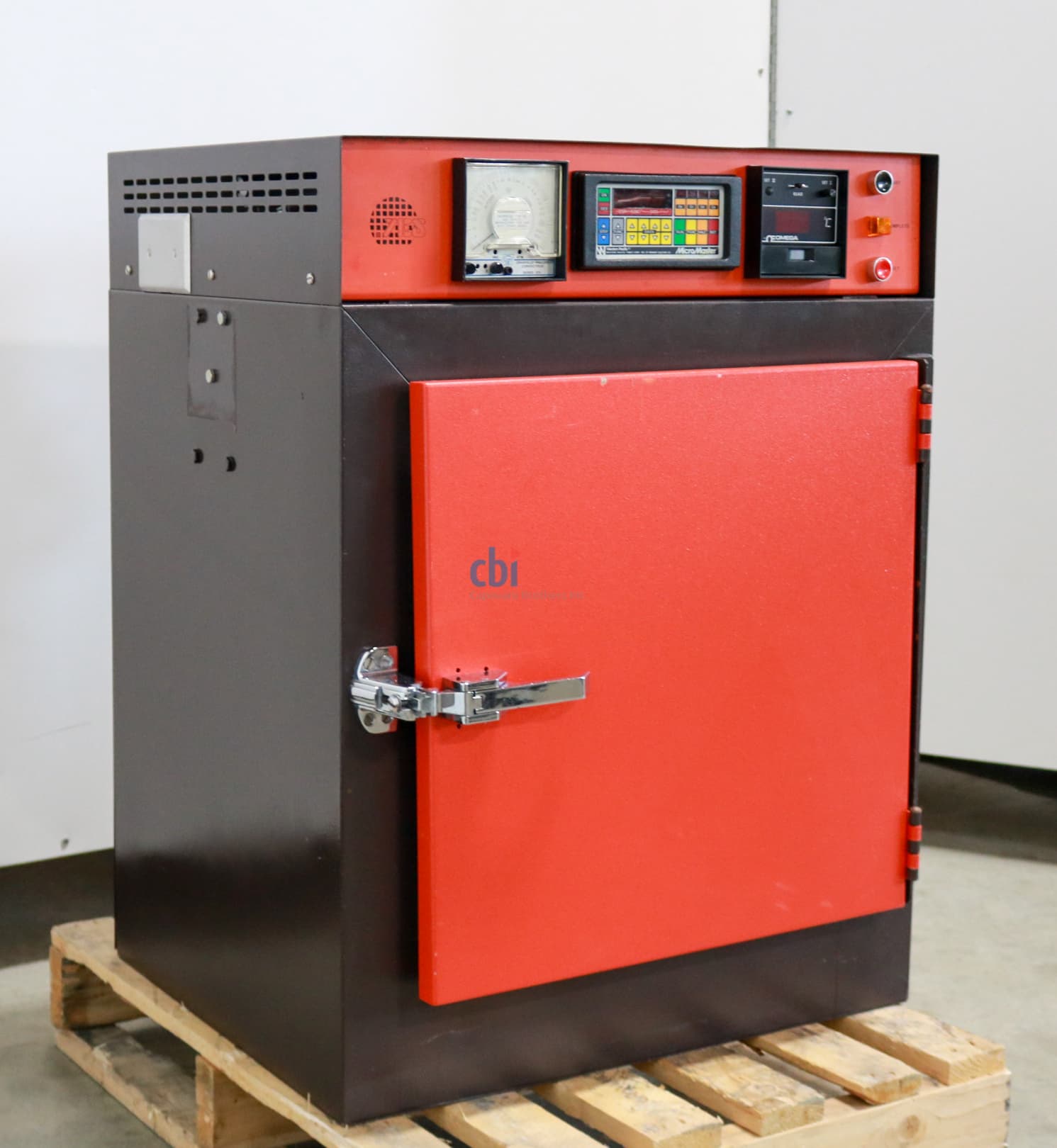 Yield Engineering LPIII-M5 Drying Oven