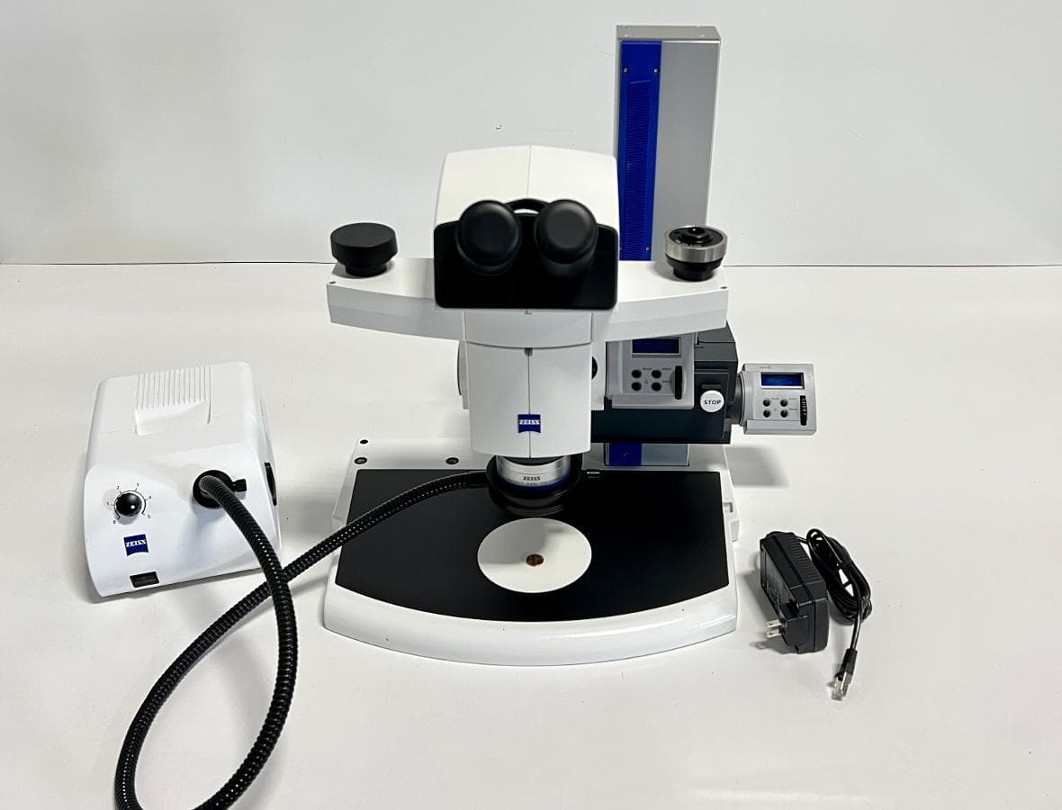 Carl Zeiss Discovery V12 Stereo Microscope