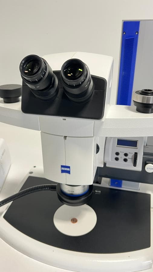 Carl Zeiss Discovery V12 Stereo Microscope