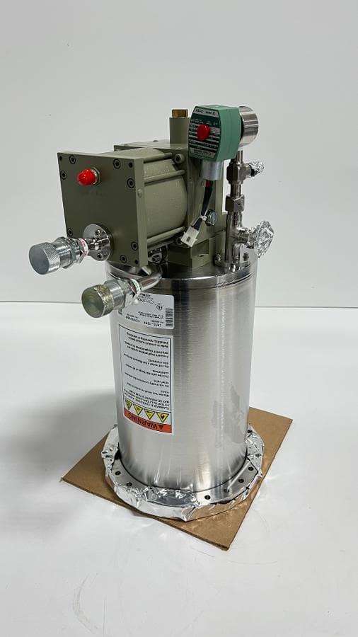 CTI Cryogenics CRYO-TORR 8 Cryopump