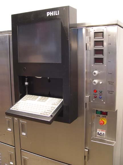 Philips DCD 120 Double Crystal Diffractometer