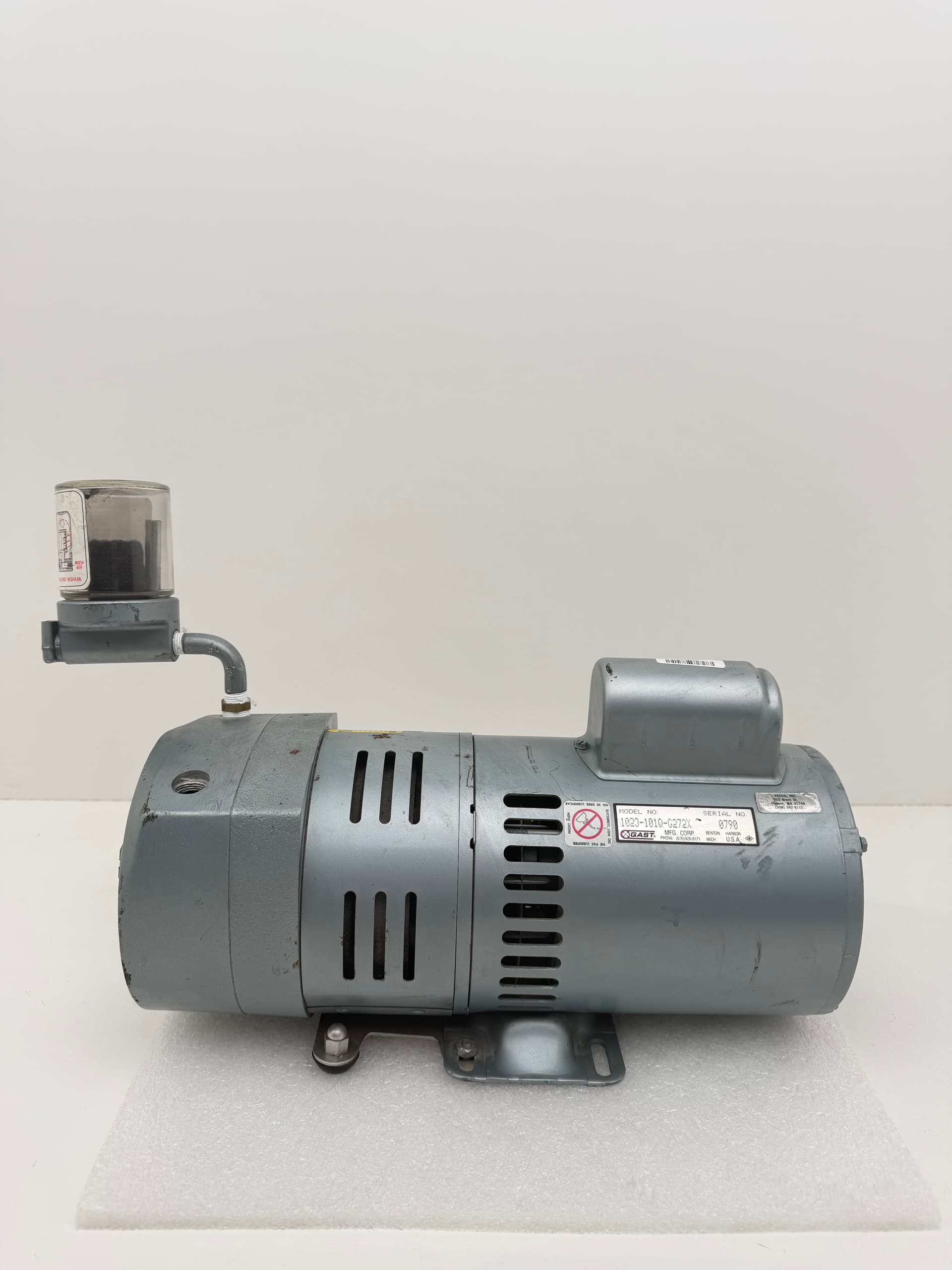 Gast 1023-101Q-G272X Rotary Vane Vacuum Pump Compressor 3/4HP 115/230V