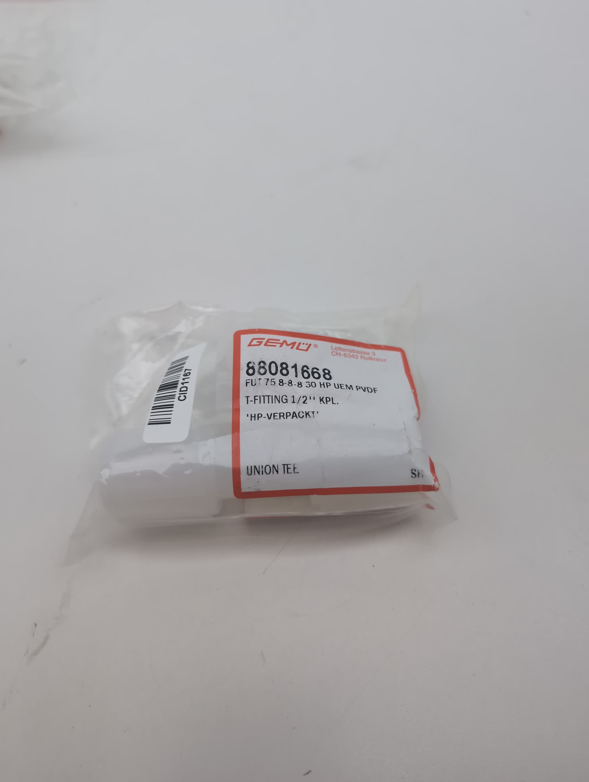 Gemu FUT 75 8-8-8 30 HP Union ,TEE 1/2" ,PVDF