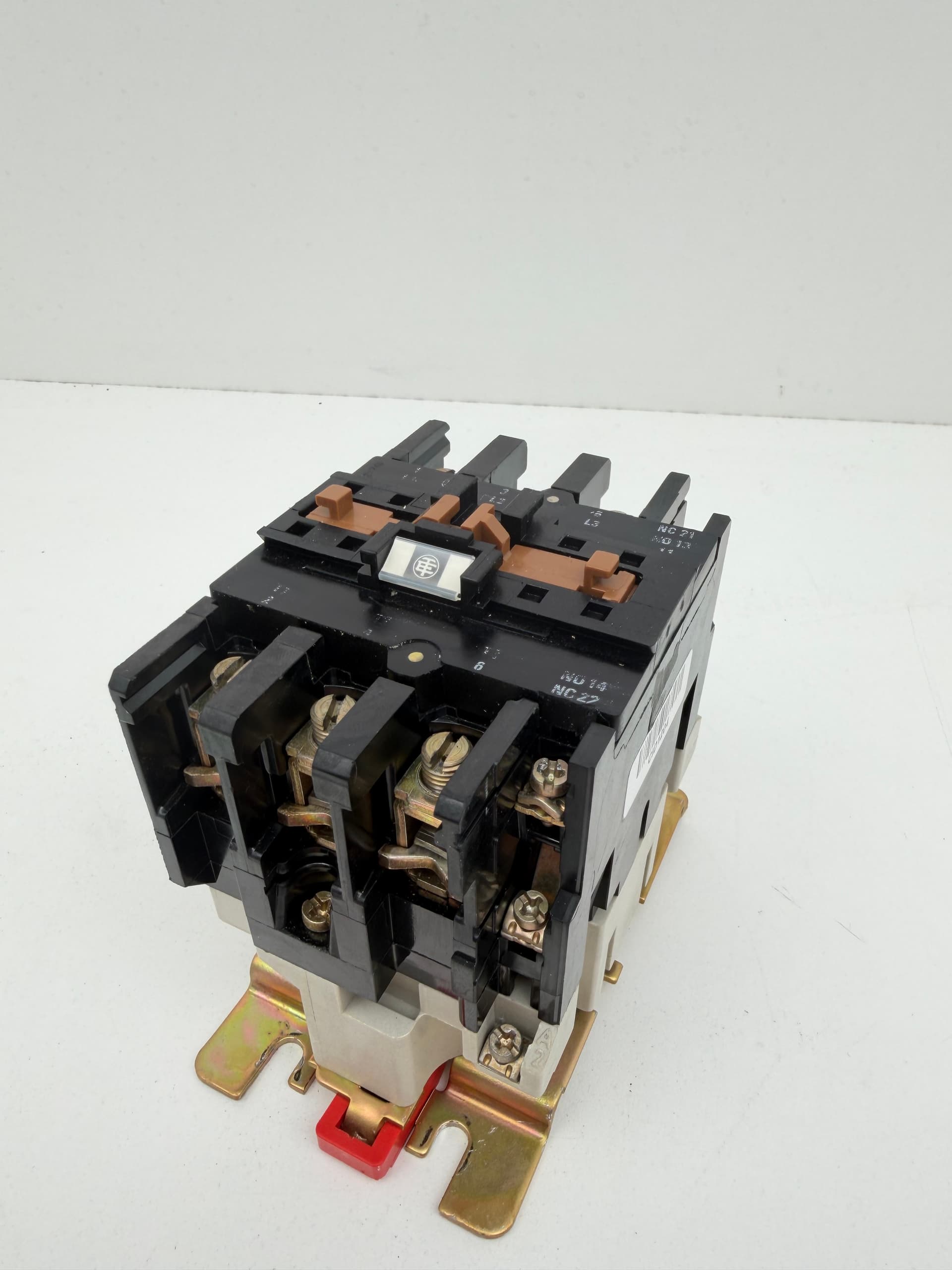 Telemecanique LC1-D503 Contactor, 80A, 3P, LX6-D40 093 Coil, 93V-50Hz, 120V-60Hz