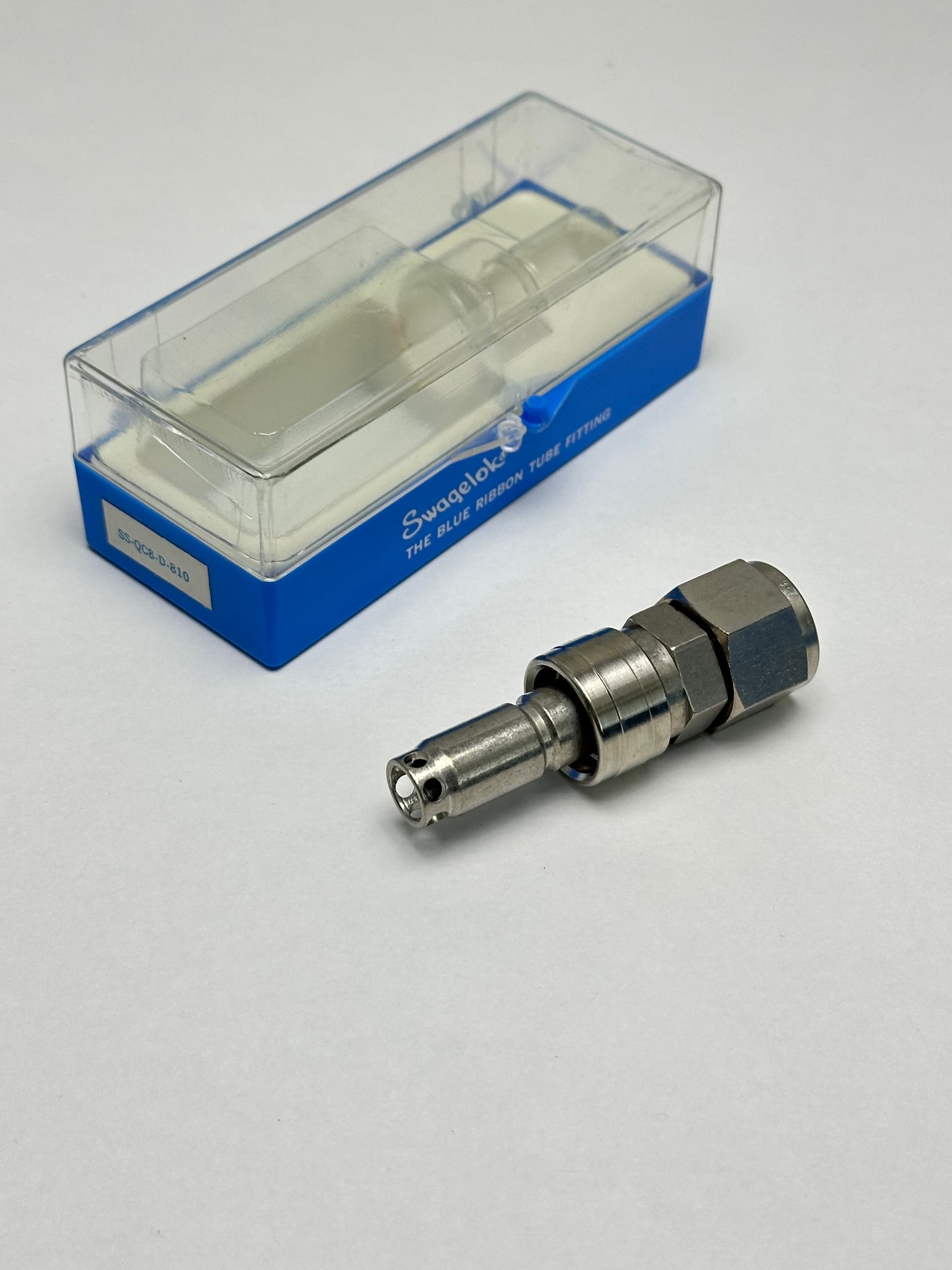 Swagelok SS-QC8-D-810 Quick Connect Stem w/Valve, 1.5 Cv, 1/2" Tube Fitting