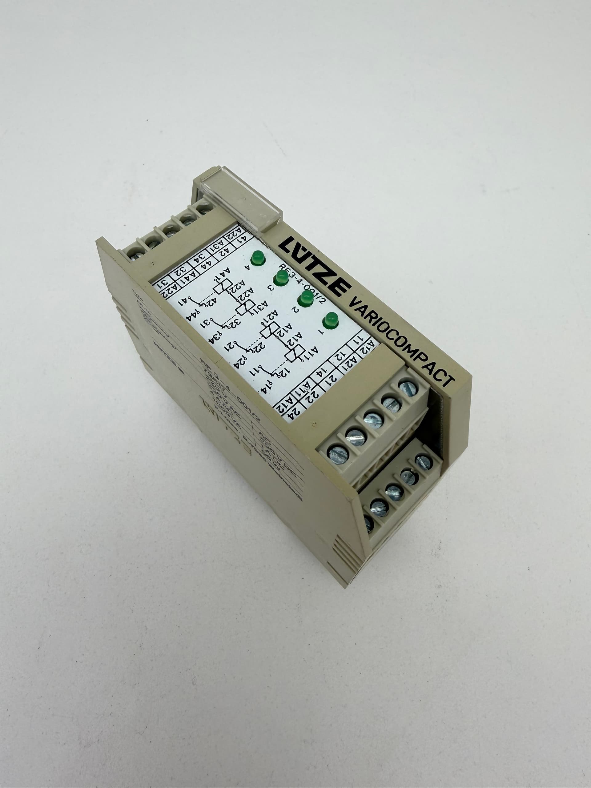 LUTZE RE3-4-001/2 VARIOCOMPACT 4-Channel Relay Module 24VAC/DC