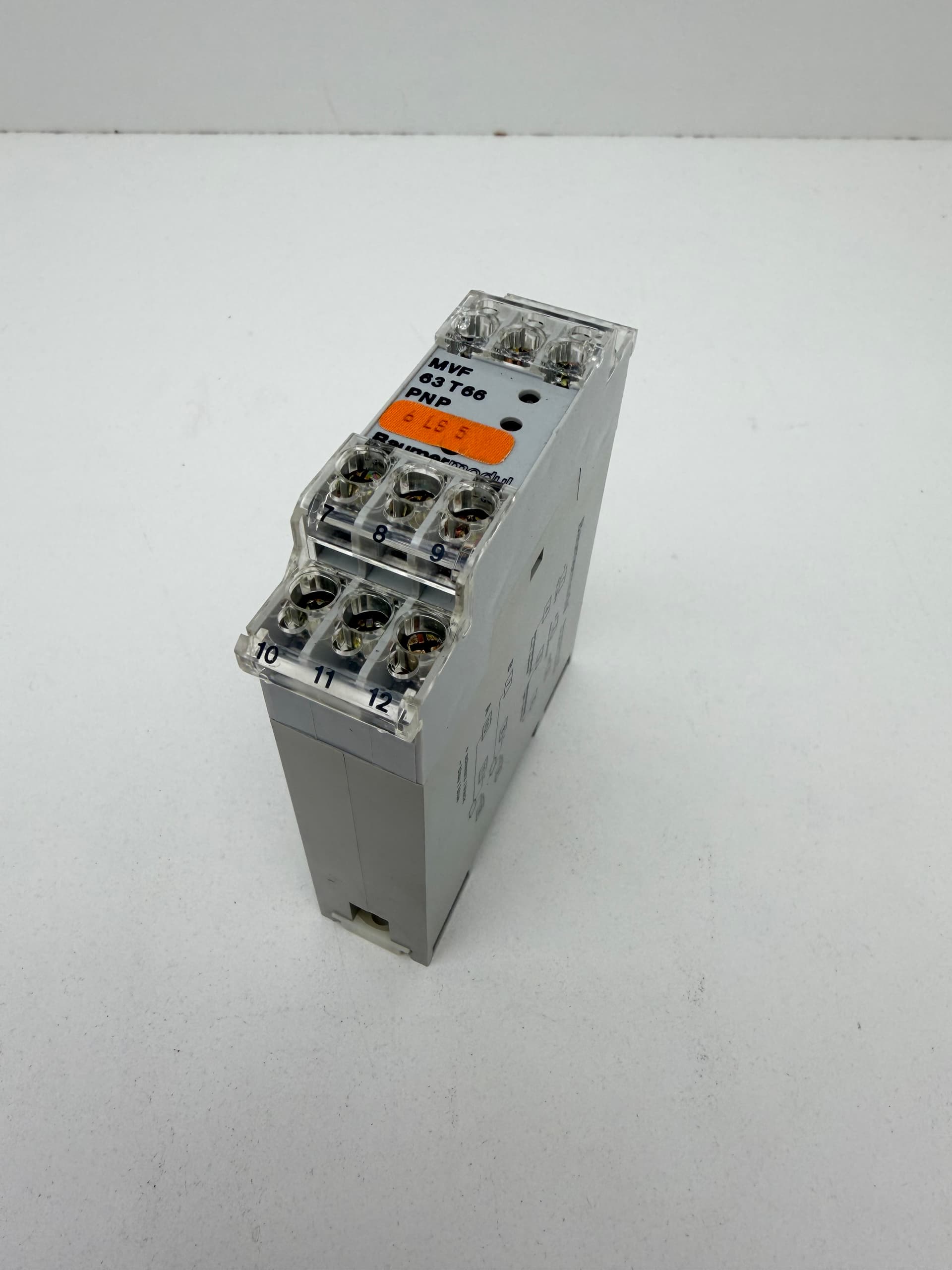 Baumer MVF-63-T-66-PNP Sensor Amplifier Module, 12-36VDC, 200mA