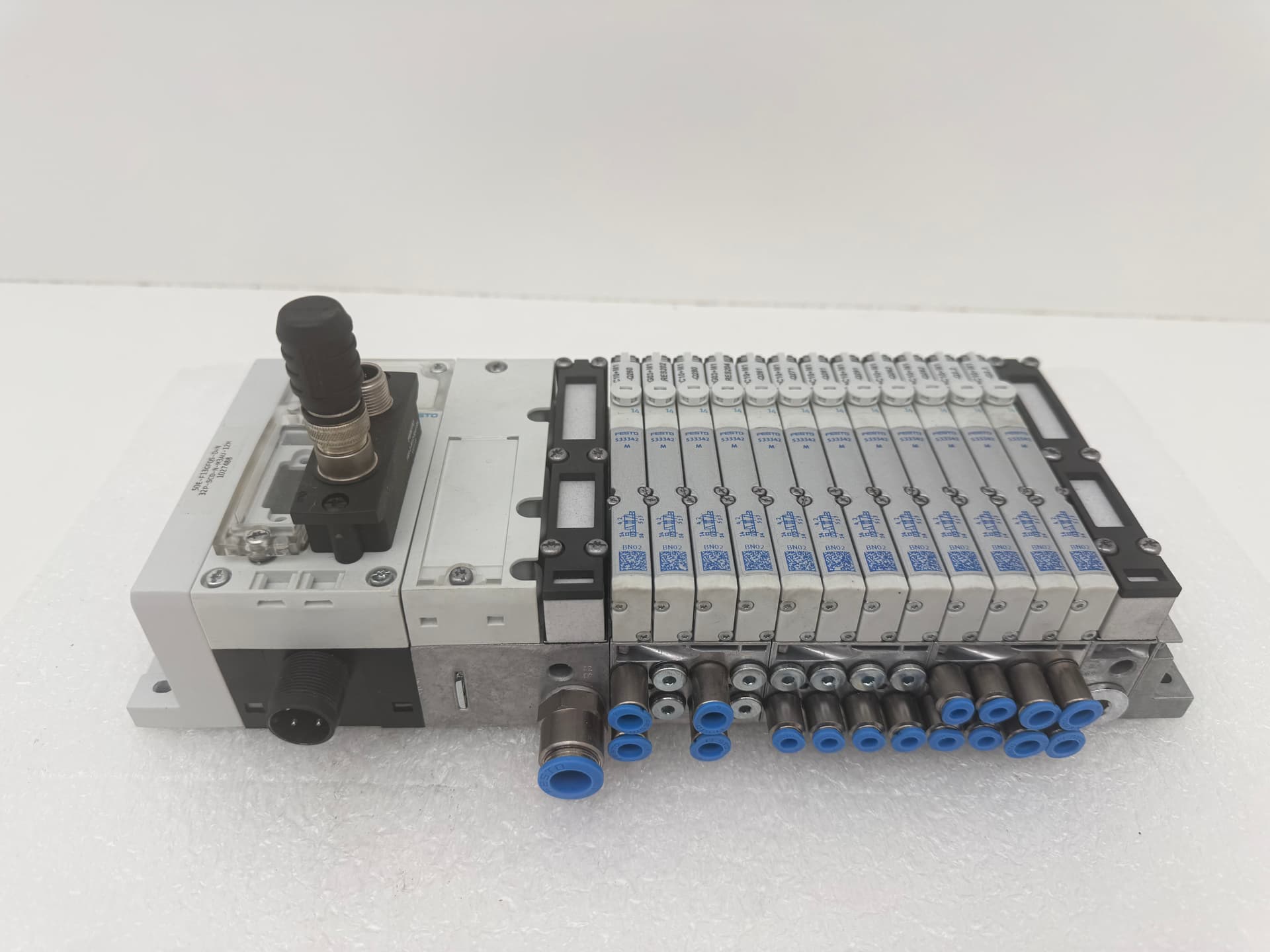 Festo CPX MPA Valve Manifold 12 Station VMPA1 533342 CPX-FB13 195740 PROFIBUS