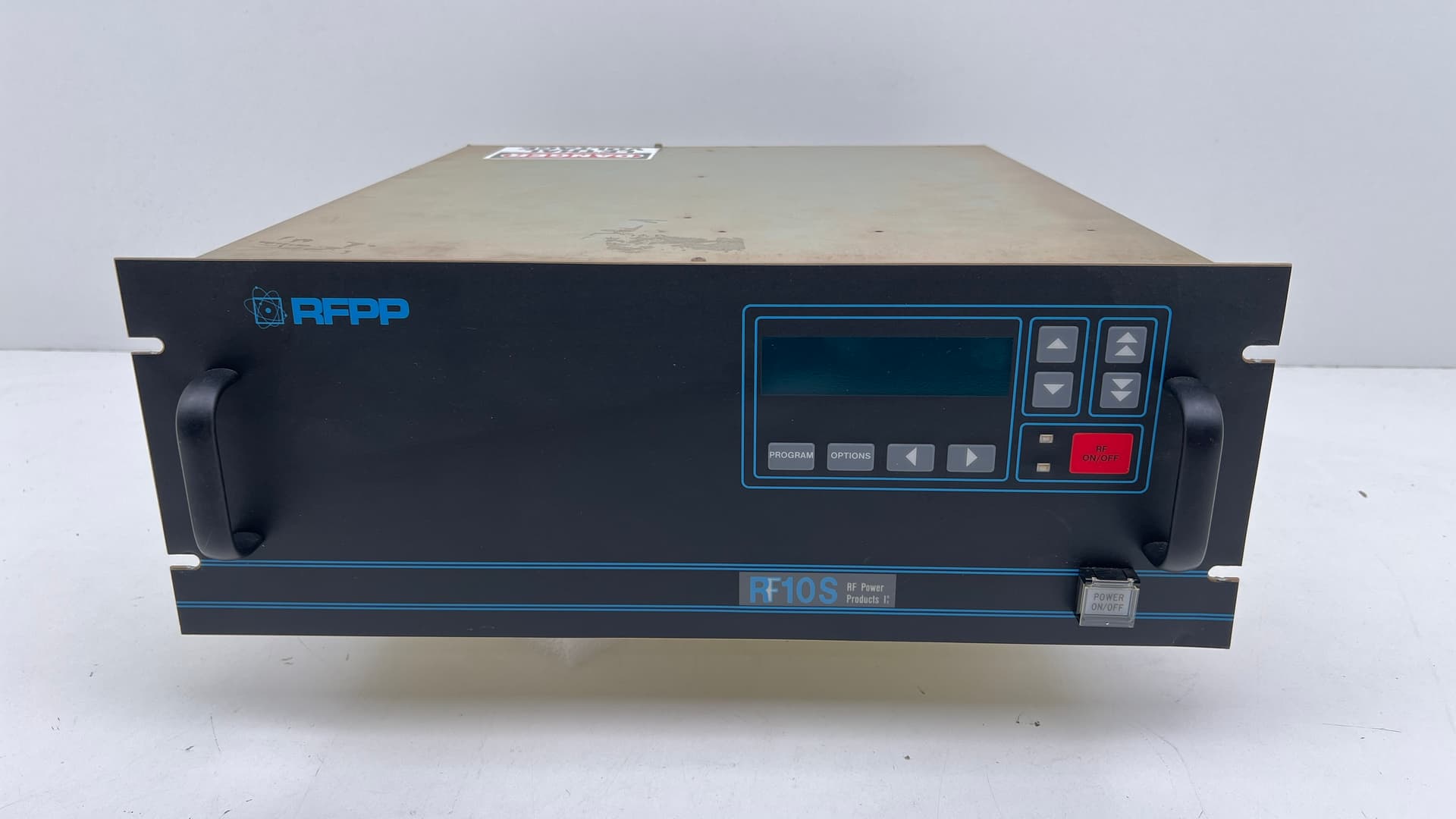 RFPP Advanced Energy RF10S 1KW, 13.56 MHz, Removed from Plasma-Therm 700 series