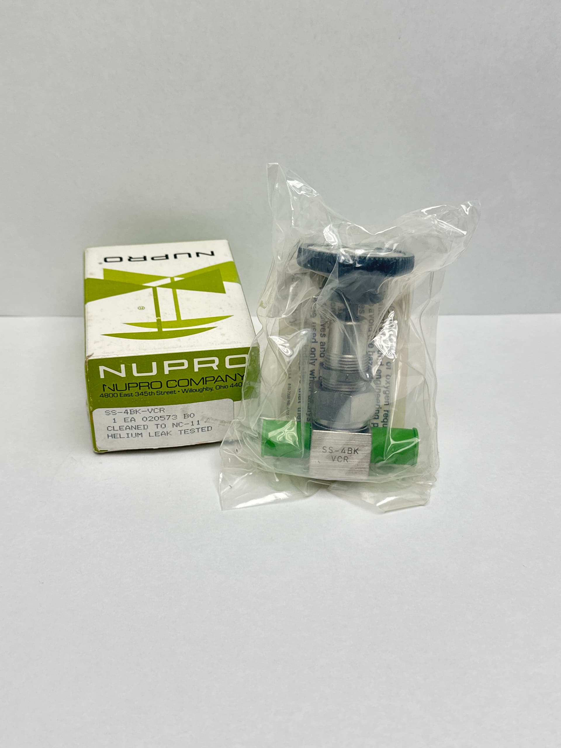 Nupro SS-4BK-VCR Bellows-Sealed Valve, 316 SS, 1/4 in Male VCR