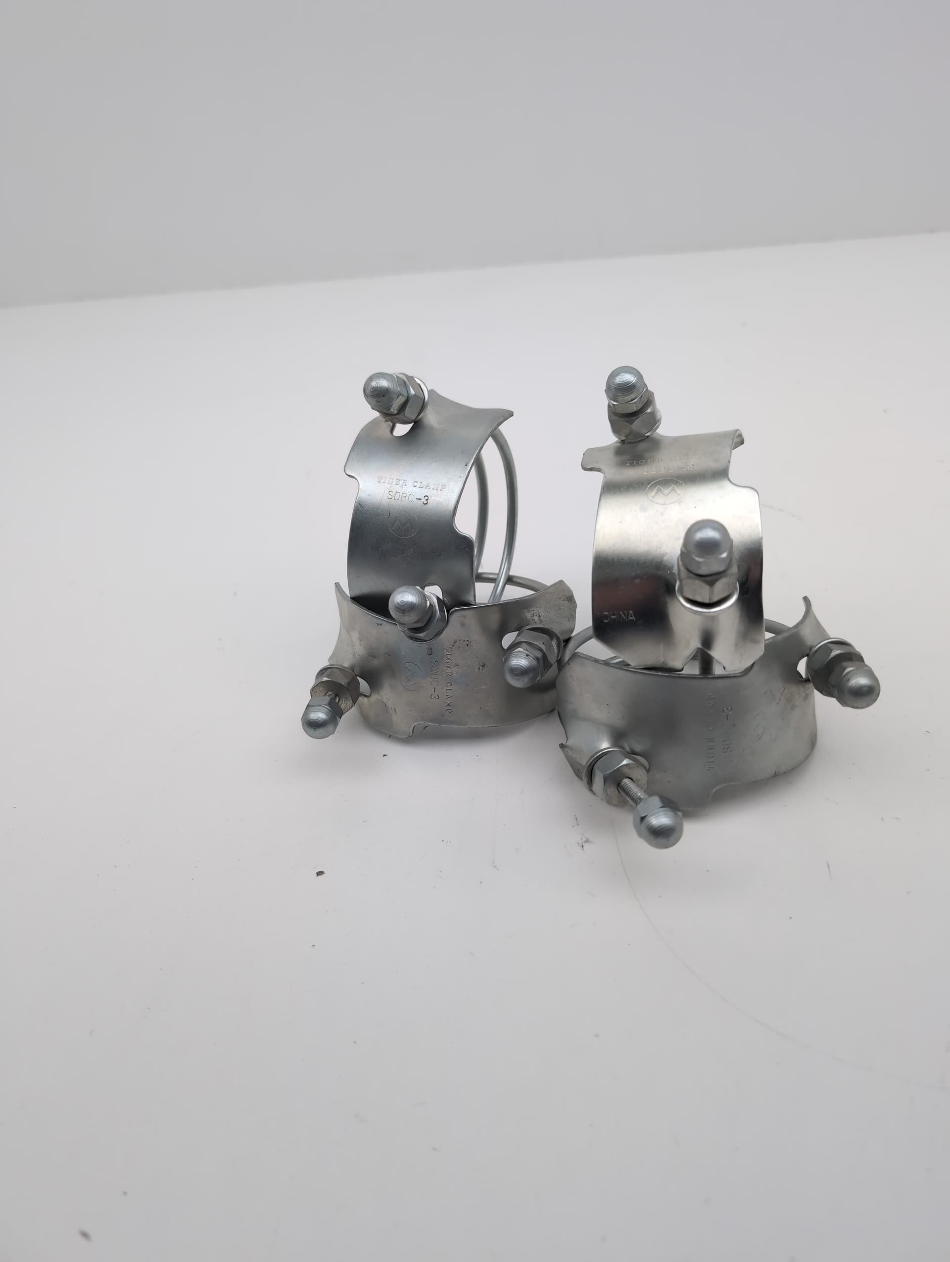 KURIYAMA TIGER CLAMP SDBC-3 Spiral Clamp, counterclockwise 3"