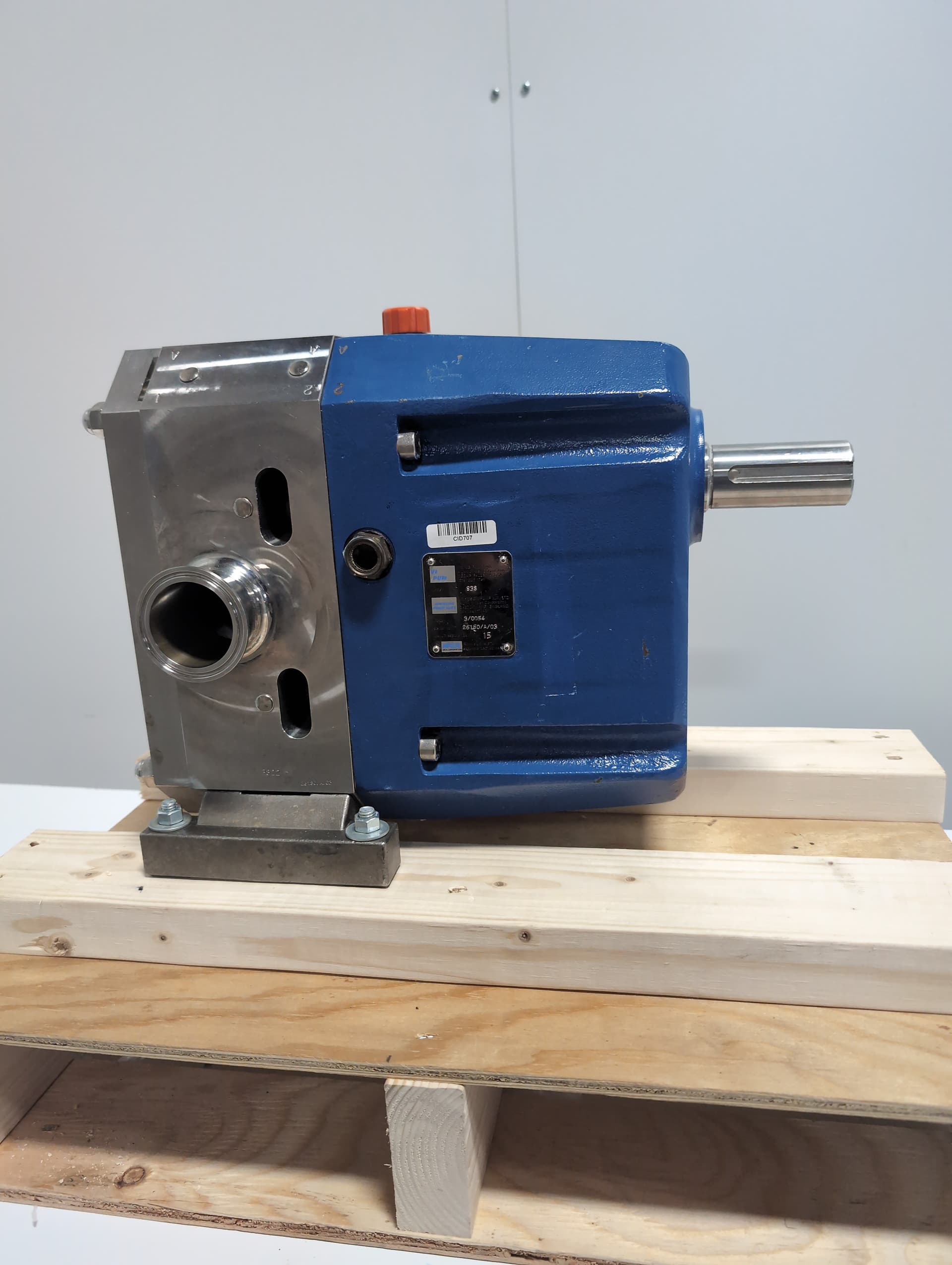 Viking/Wright Flow OL3/0054(S3S) Hygeinic Rotary Lobe Pump, 2", .54L/Rev., 316SS