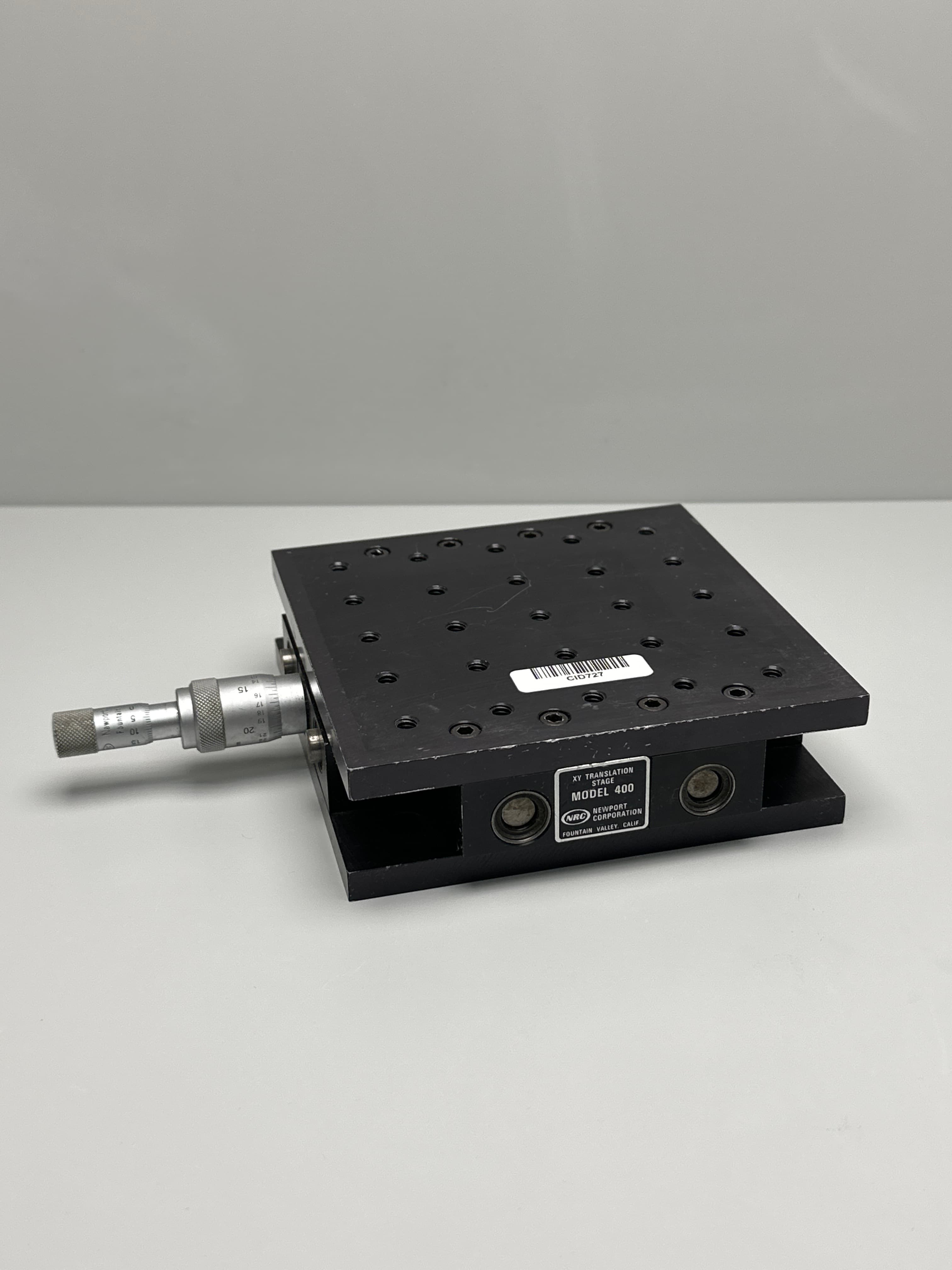 Newport 400 Dual-Axis Linear Translation Stage w/(1) DM13 Micrometer