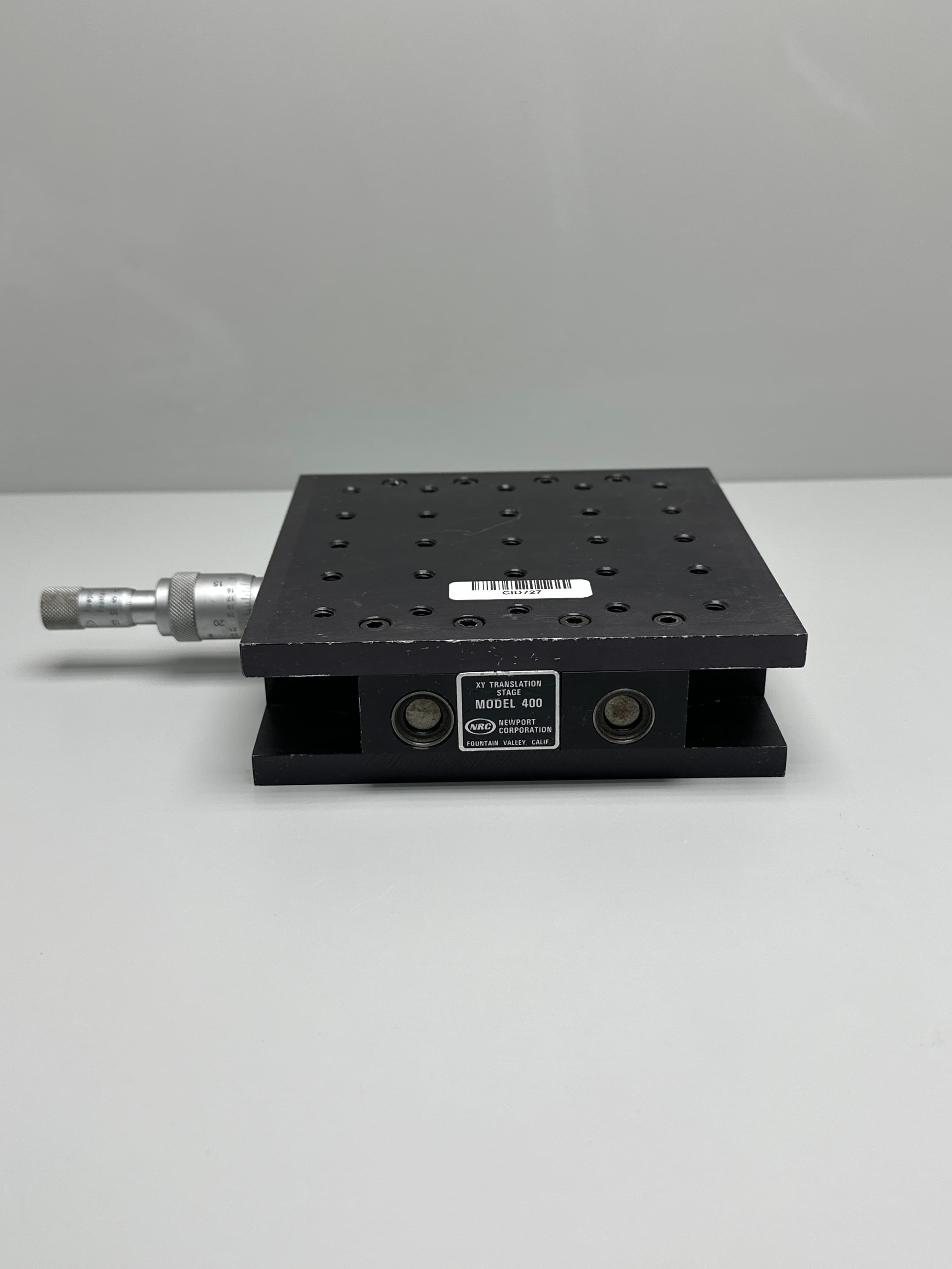 Newport 400 Dual-Axis Linear Translation Stage w/(1) DM13 Micrometer