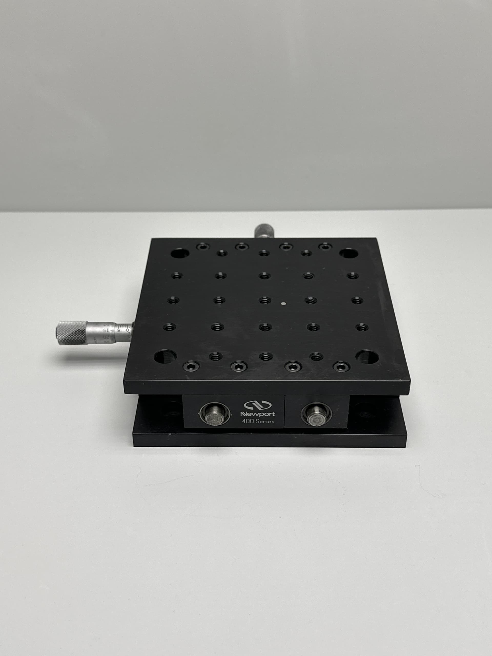 Newport 400 Series XY Linear Translation Stage