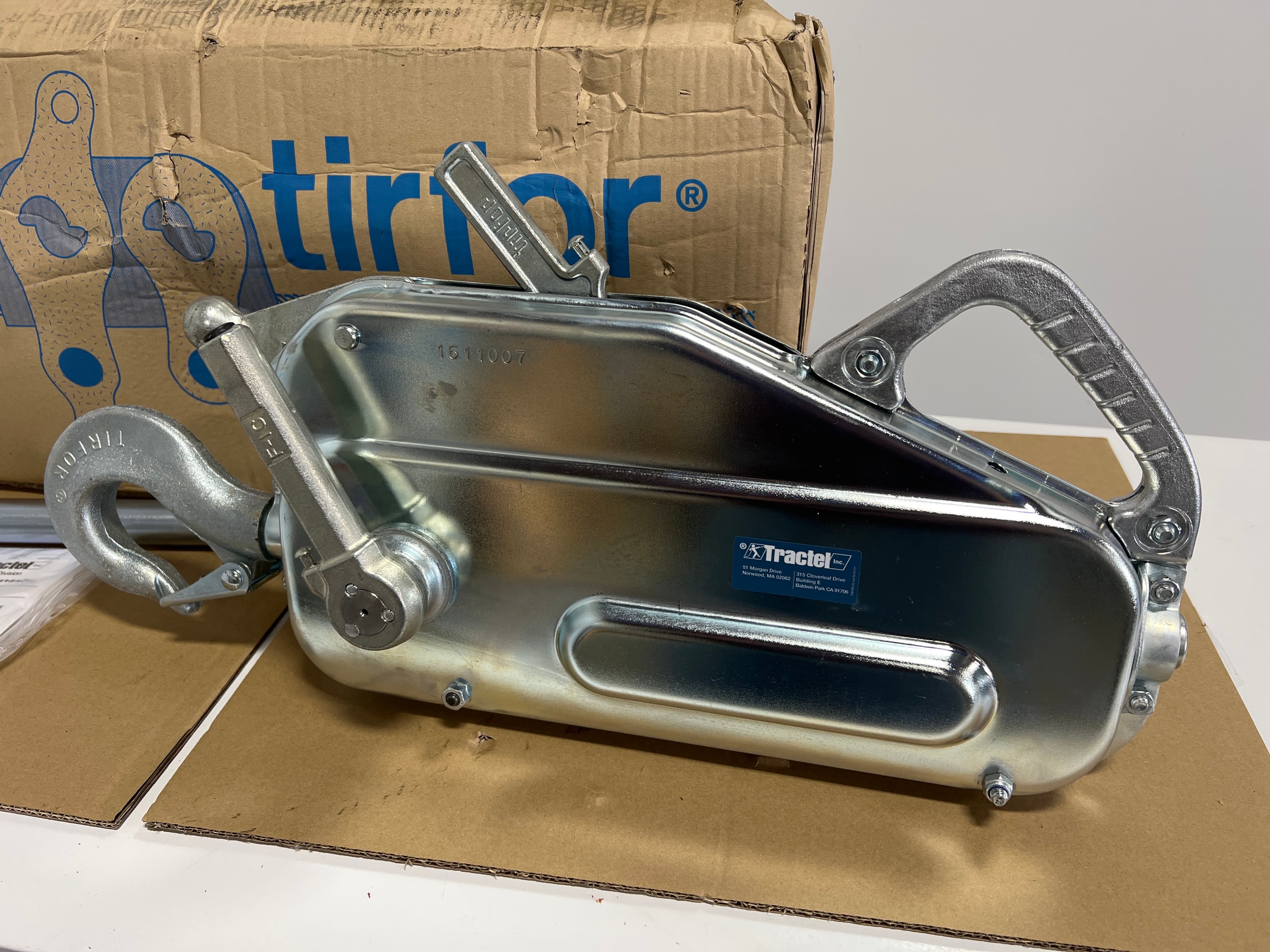 Tractel TU-28 Griphoist Tirfor Wire Rope Hoist - 4000lb Capacity