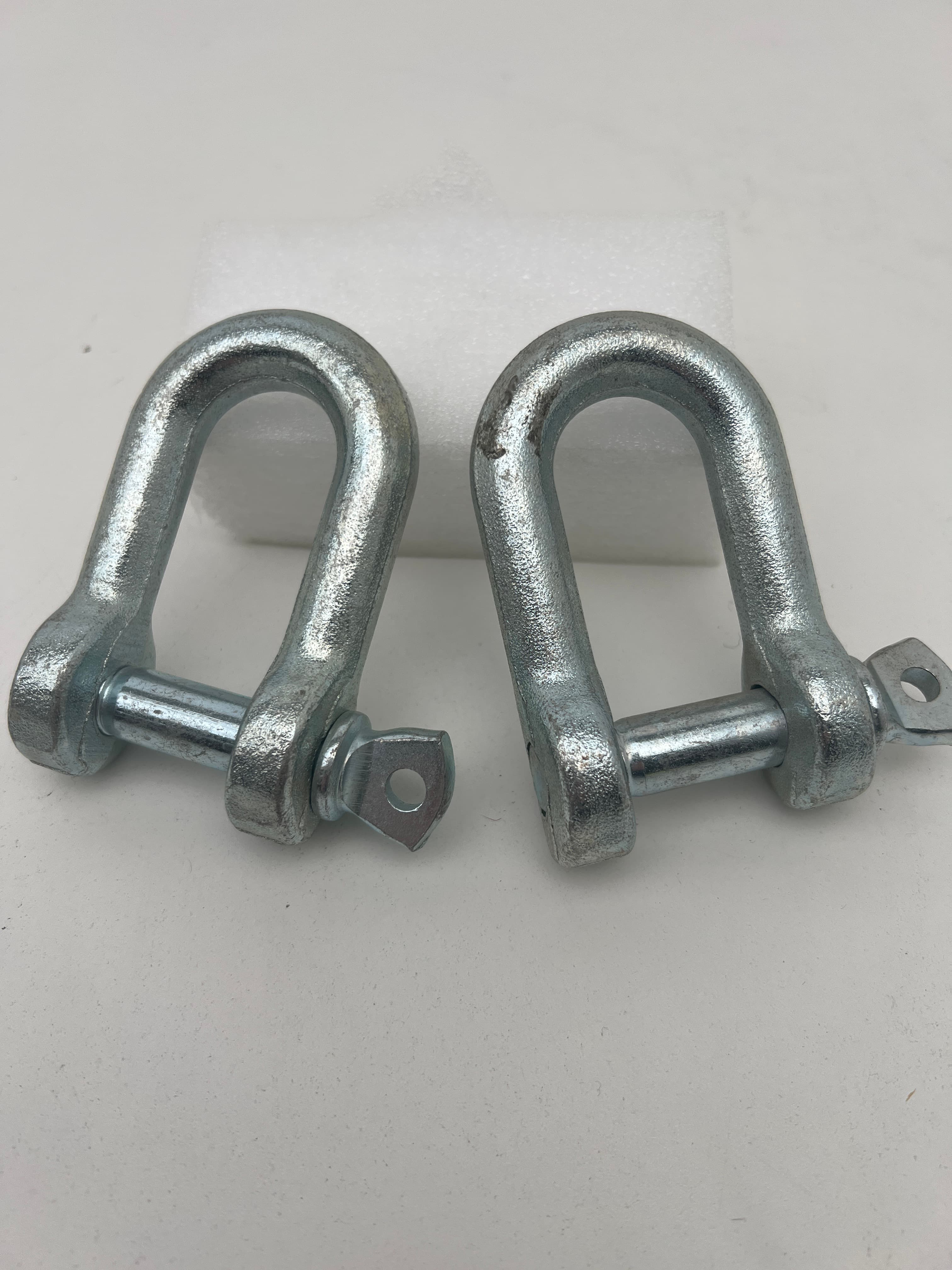 Unbranded CE Marked 5/8" SWL 1 Ton PC16 Galvanized D Shackel
