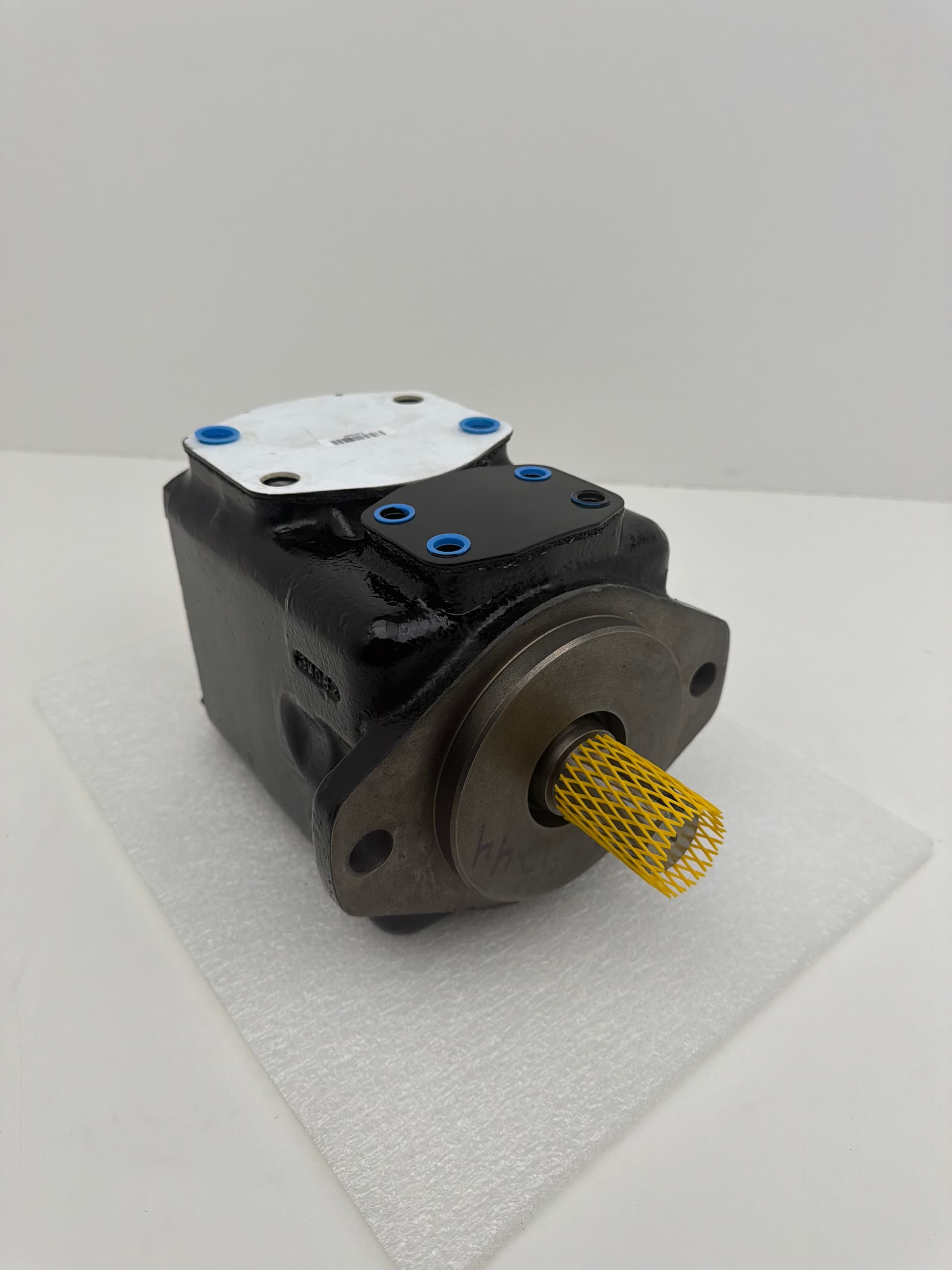 Danfoss Vicker 45V50A-1C22R Hydraulic Vane Pump 02-137144-3