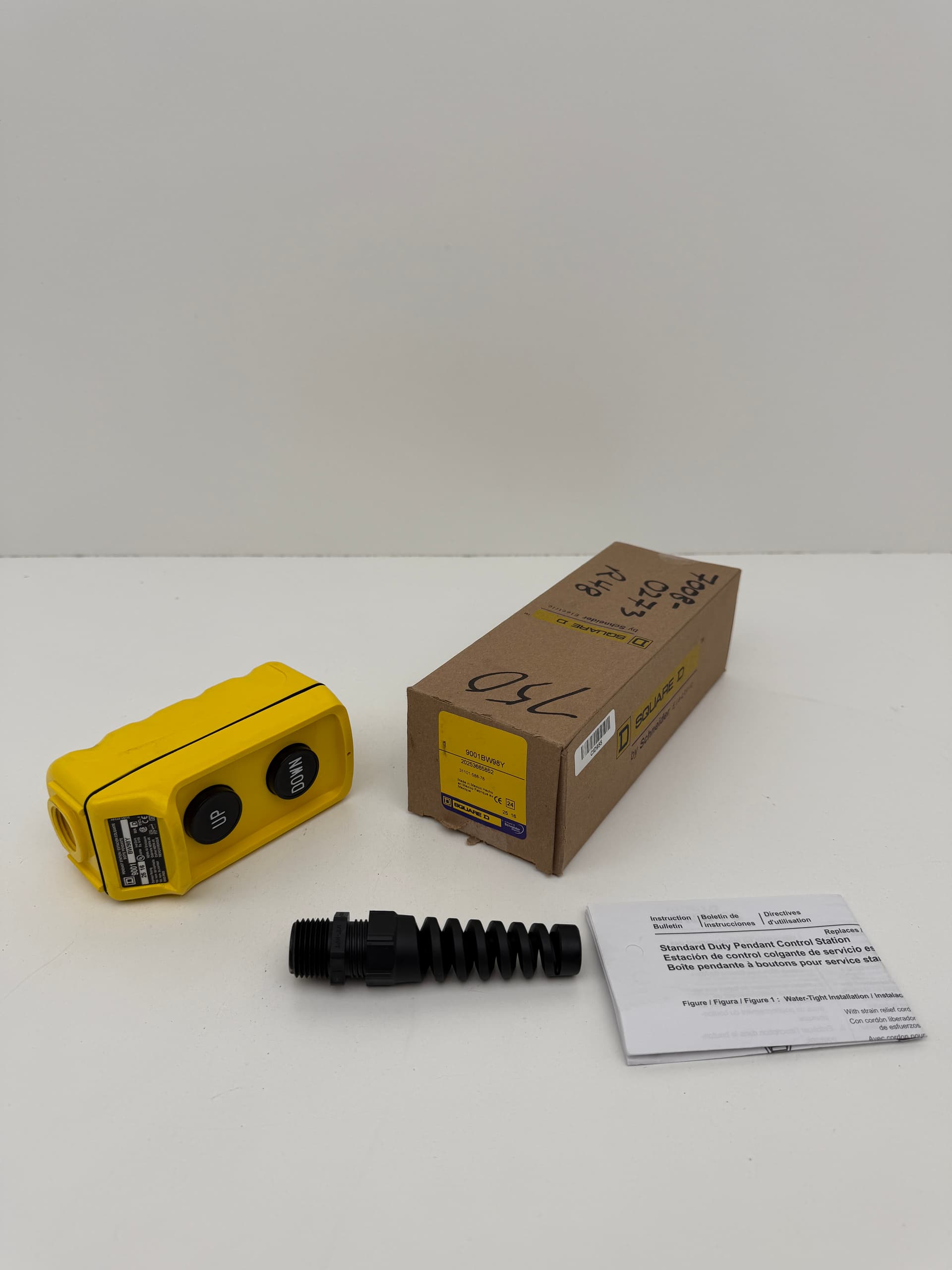 Square D 9001BW98Y 2-Button Pendant Pushbutton Station