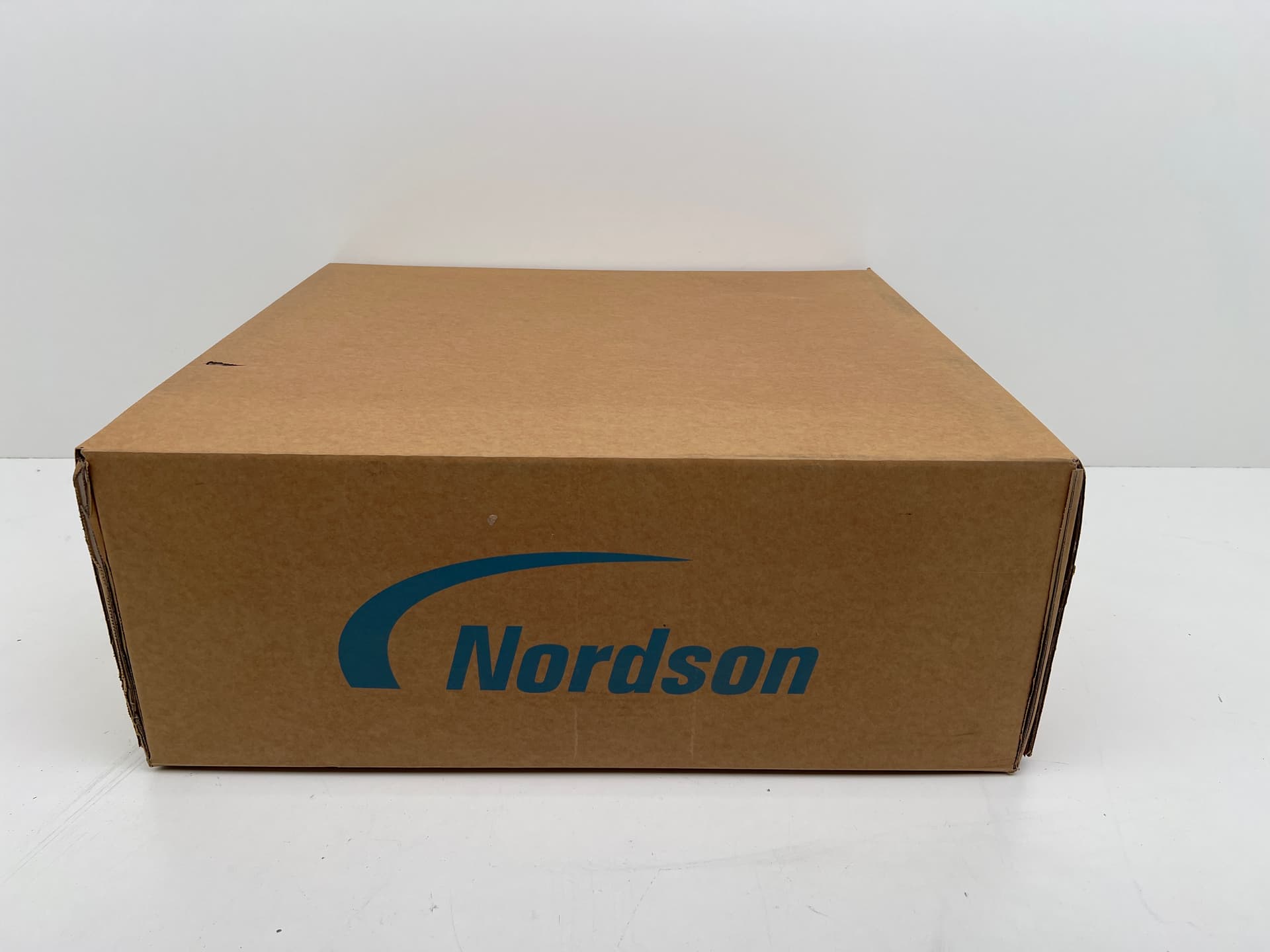 Nordson 1123926 Blue Series 5/8X16FT 240V AUTO HF