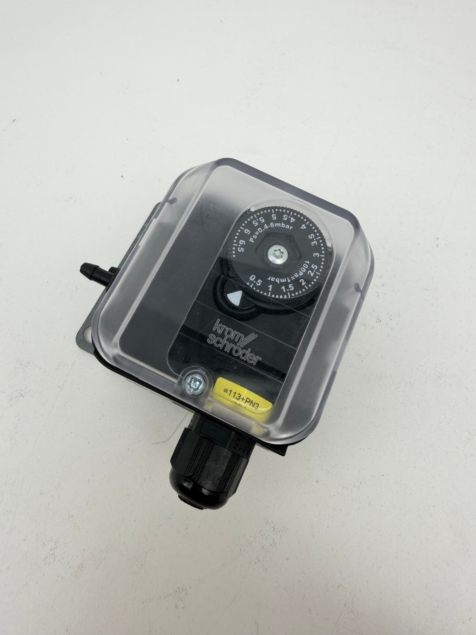 Kromschroder DL5K-3W 84444700 Pneumatic Air Pressure Switch, 0.4-5 mbar, 250VAC