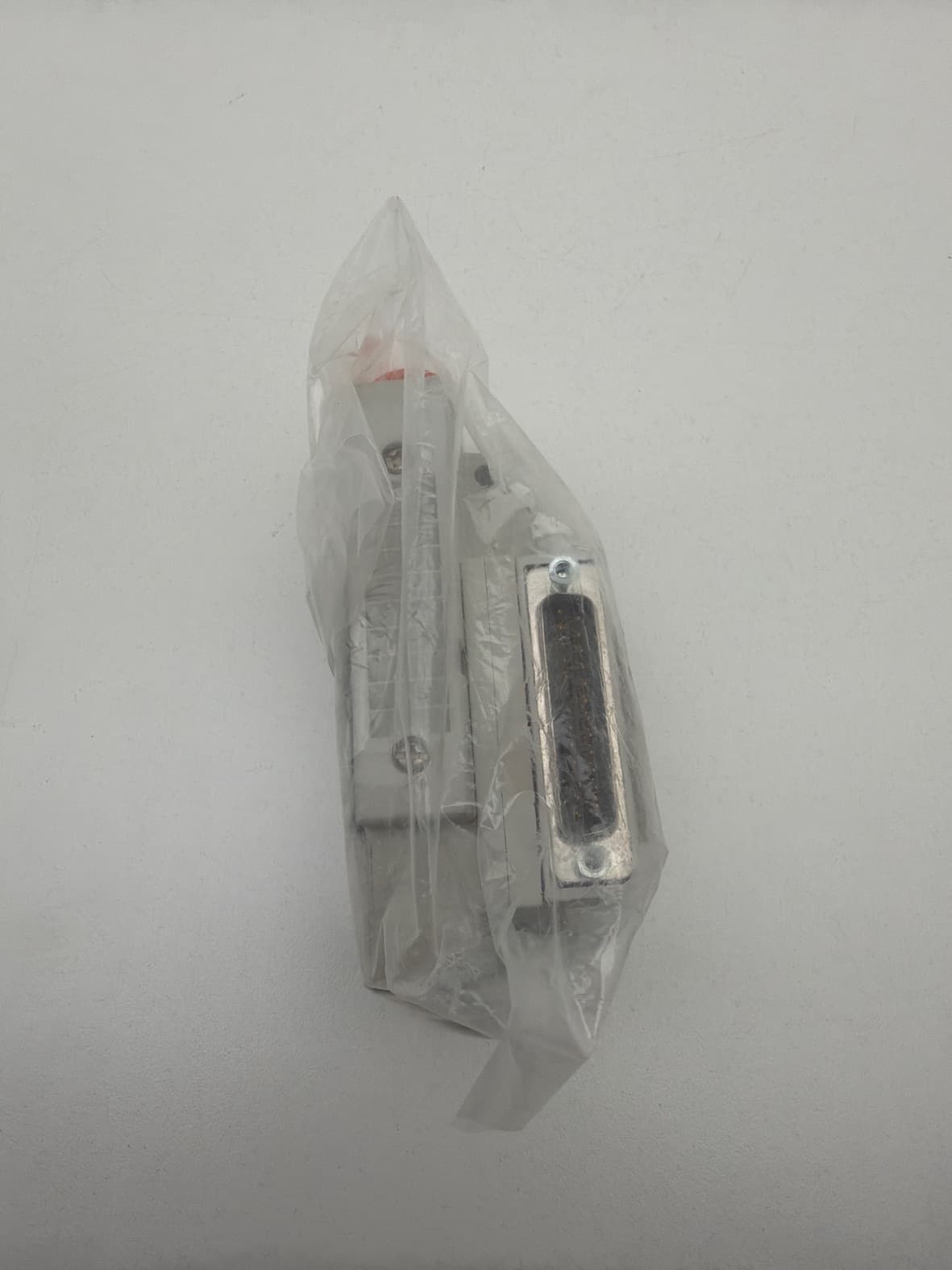 SMC SV2000-51D1-13AS-N11 Pneumatic Supply/Exhaust Block End Plate