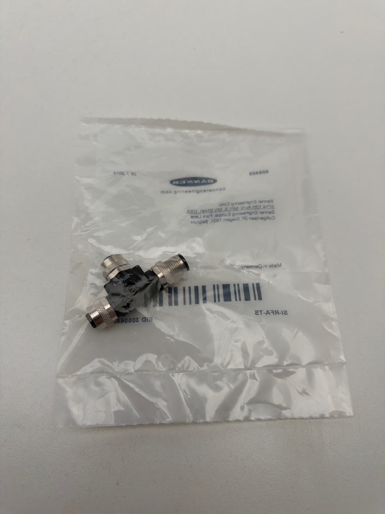 Banner SI-RFA-TS 806409 RFID Safety Switch, T Adapter for Series Connection