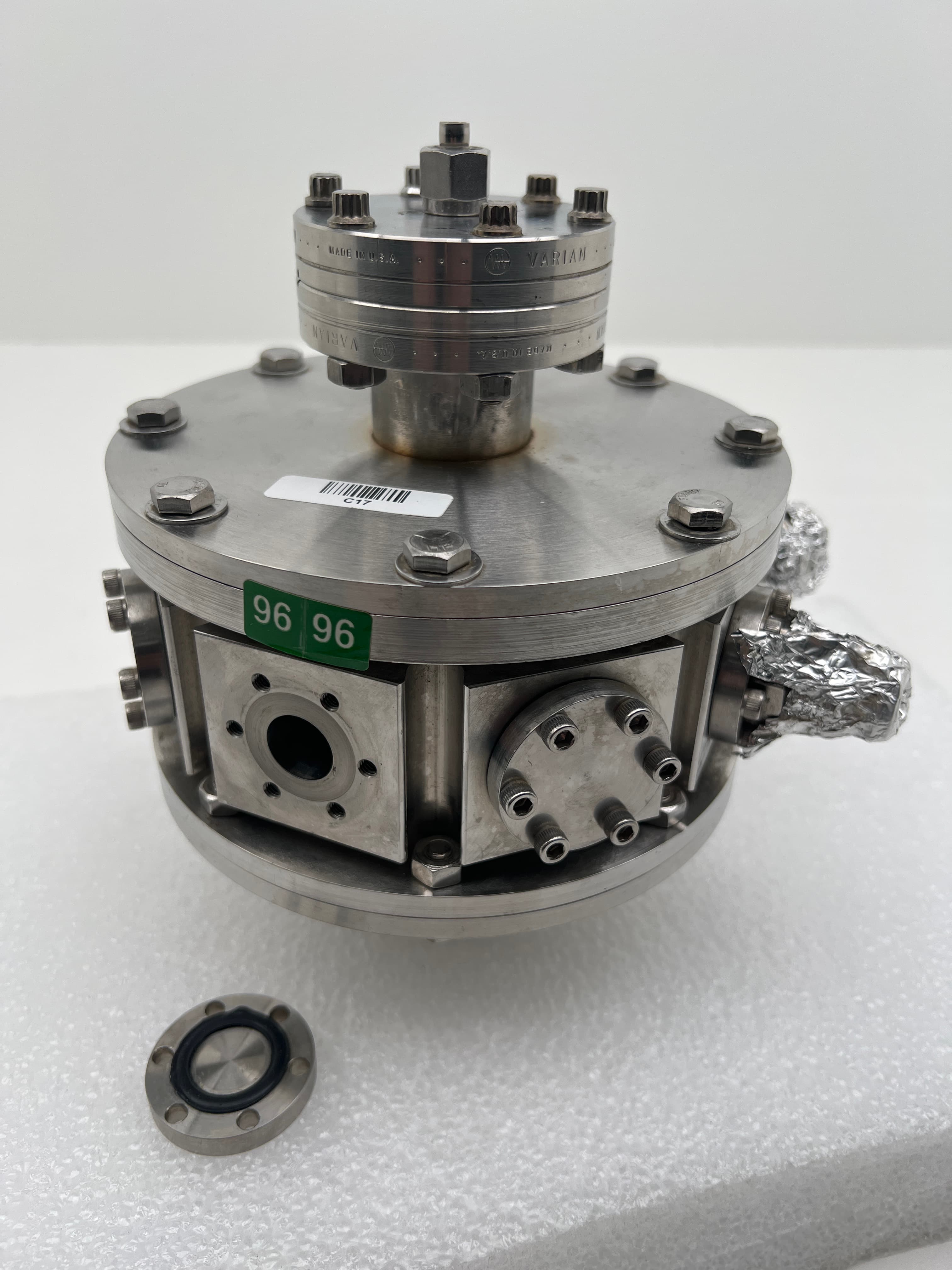 Varian Vacuum Custom Test Chamber, 8 Radial Positions, O-Ring Sealed