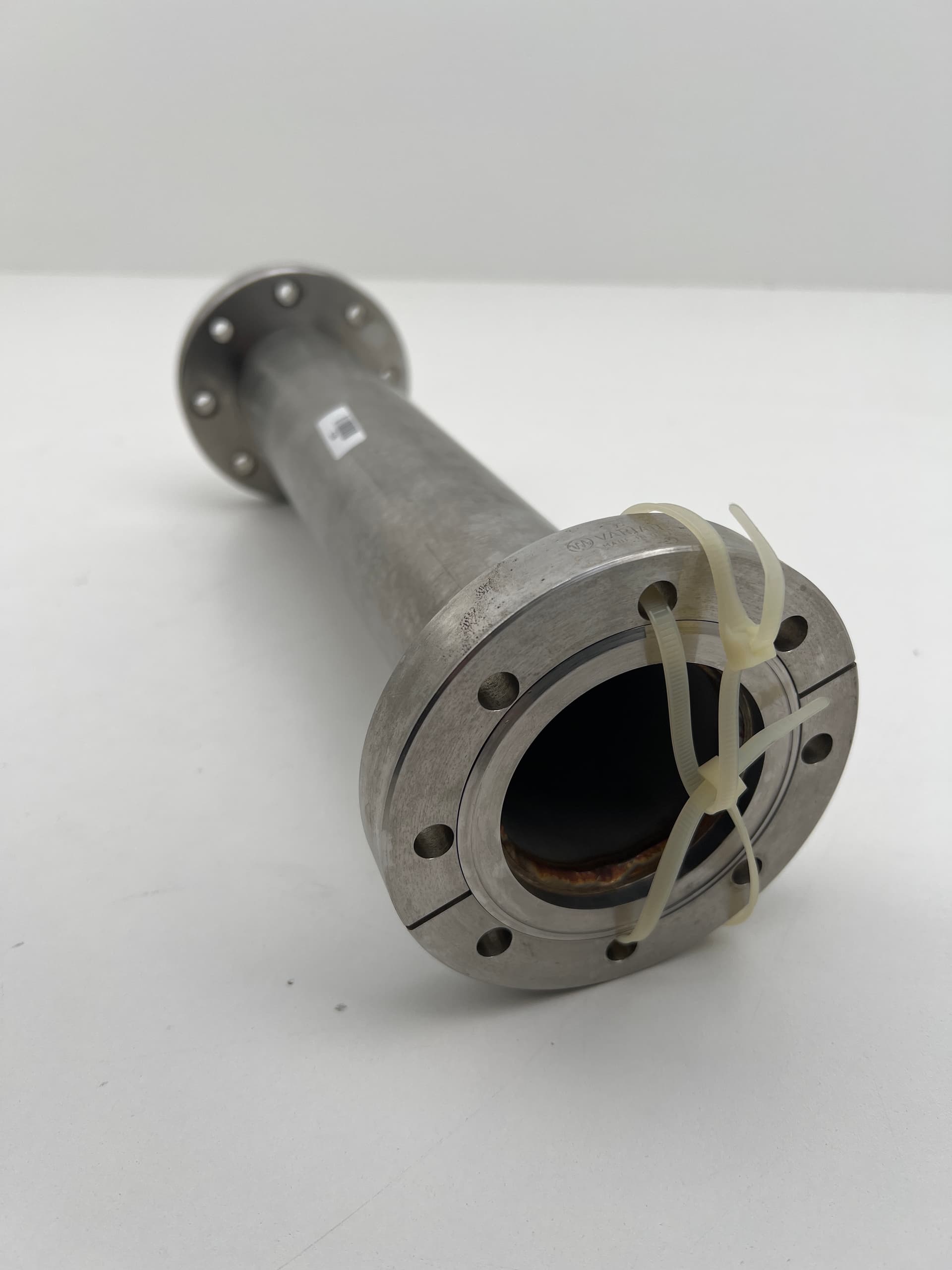 Varian DN63CF 4.50" OD Full UHV Vacuum Nipple, 14" L 304SS