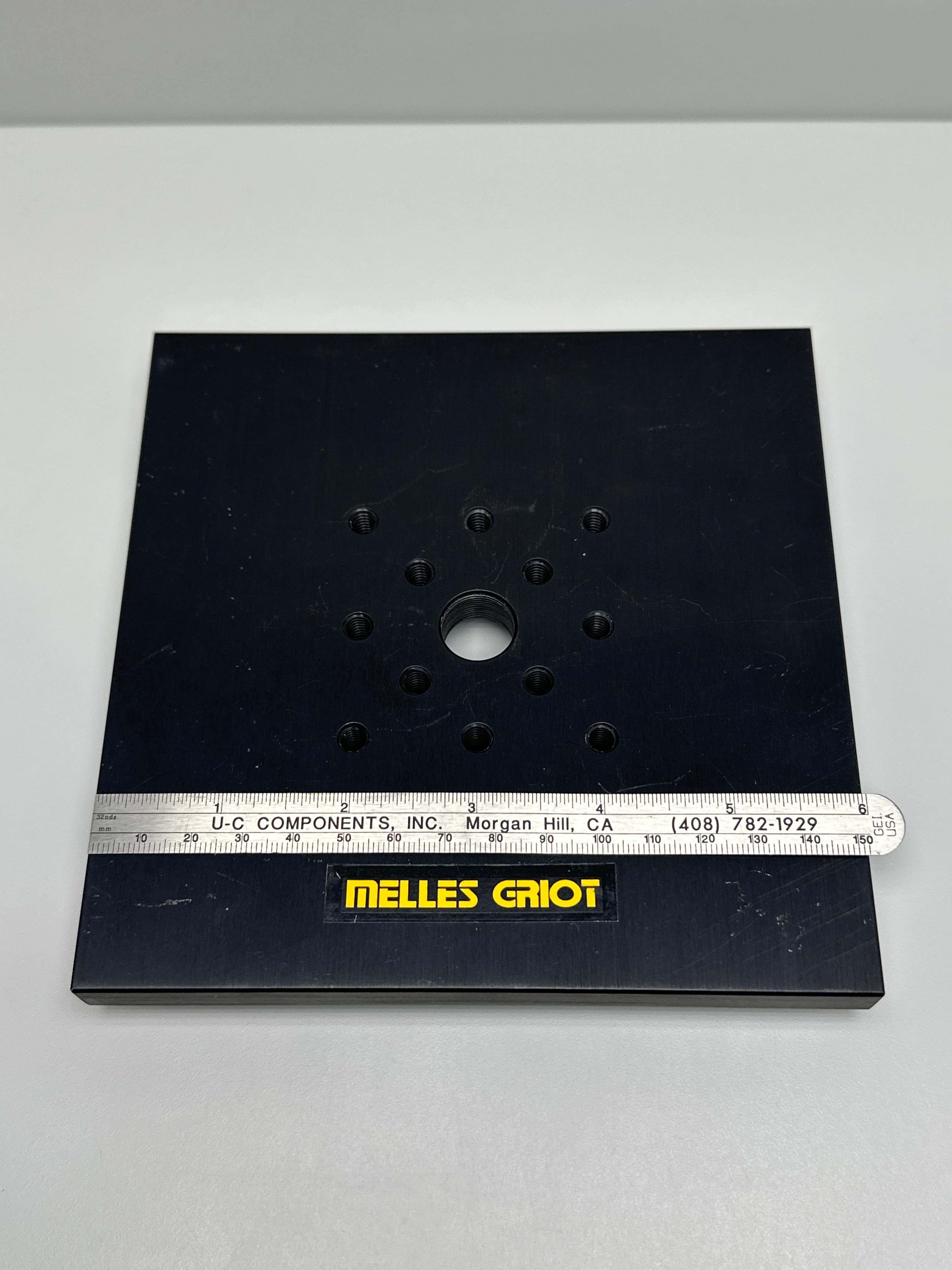 Melles Griot Unknown Platform, 6" x 6" x 1/2" Thick, 1/4-20 Holes