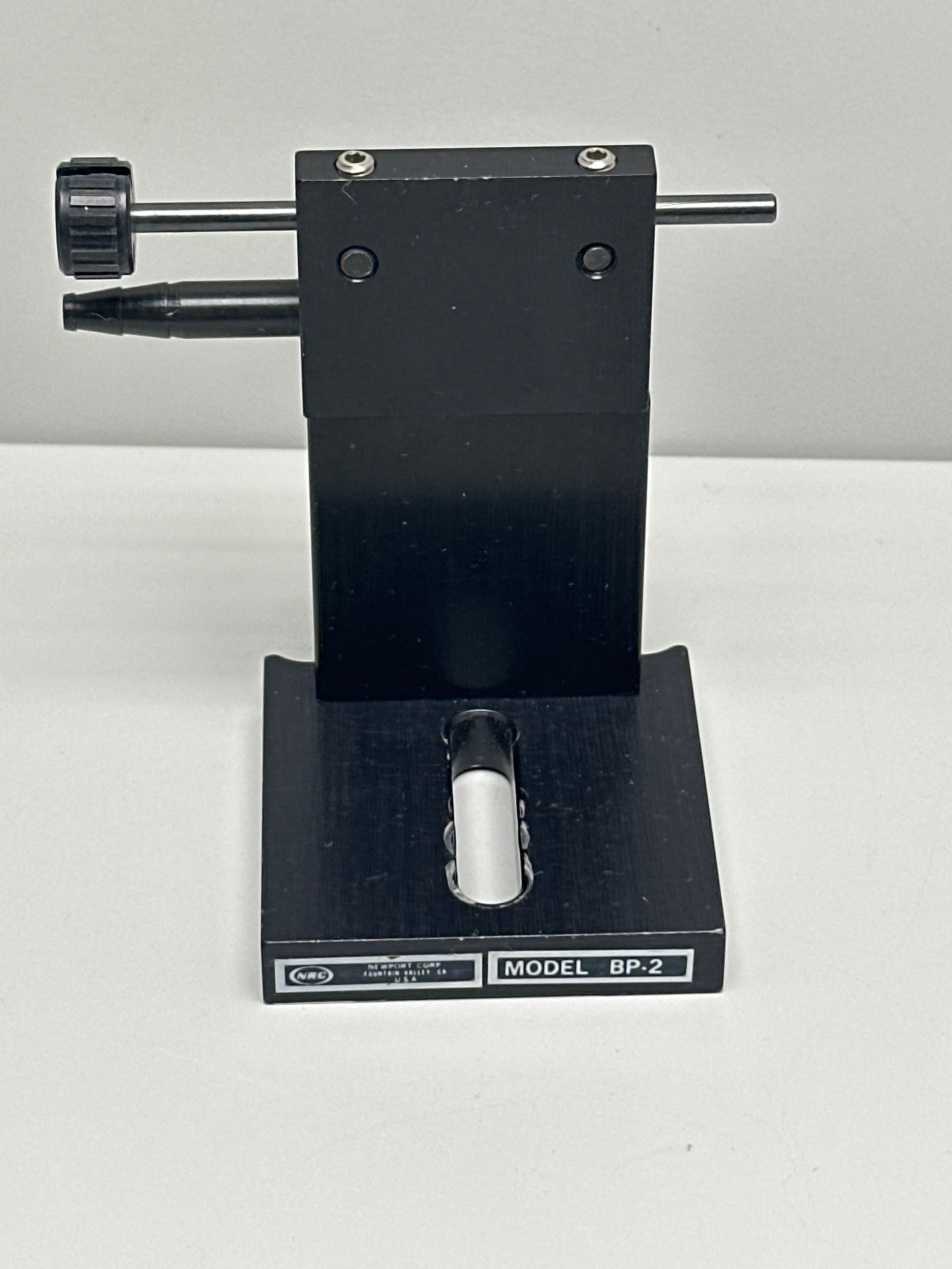Newport VC1-B2 Fiber Optic Vacuum Chuck Fixed Asset Height Assembly