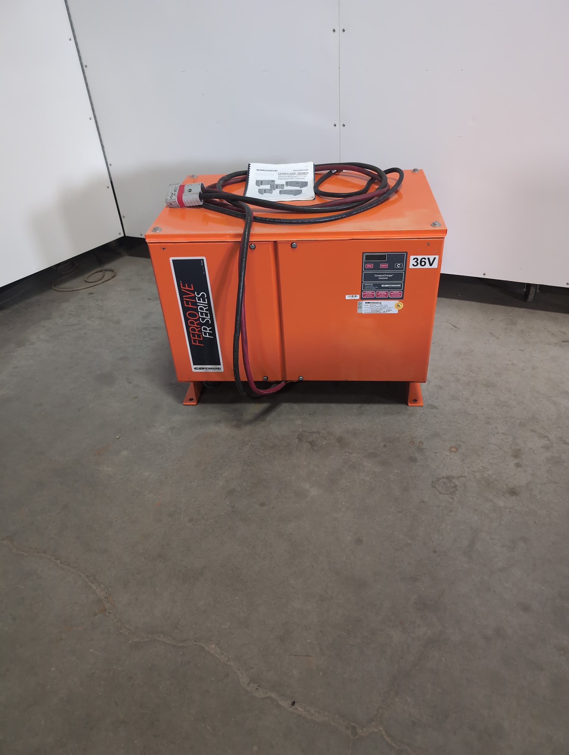C&D technologies FR18HK640 Industrial Battery Charger, 36VDC,135 Amp, 18 Cell