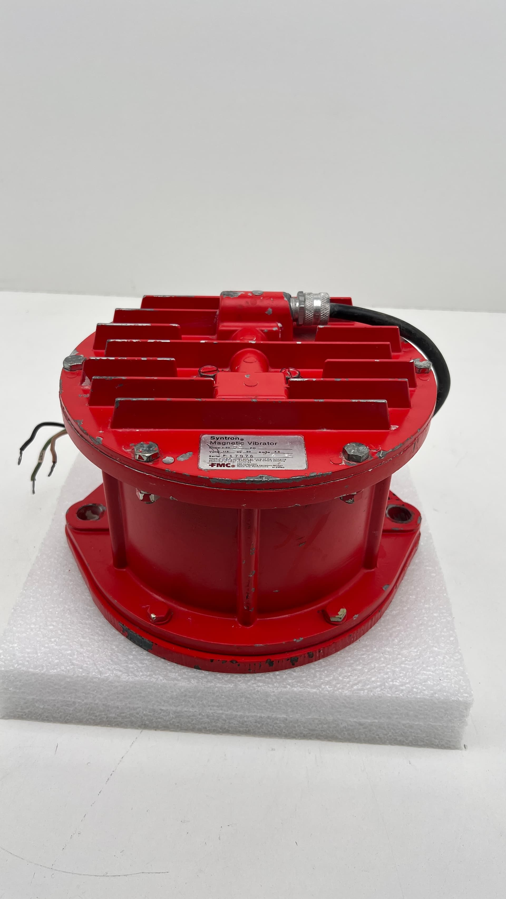 FMC Syntron V-50-D1 Electromagnetic Impact Vibrator, 3600 VPM