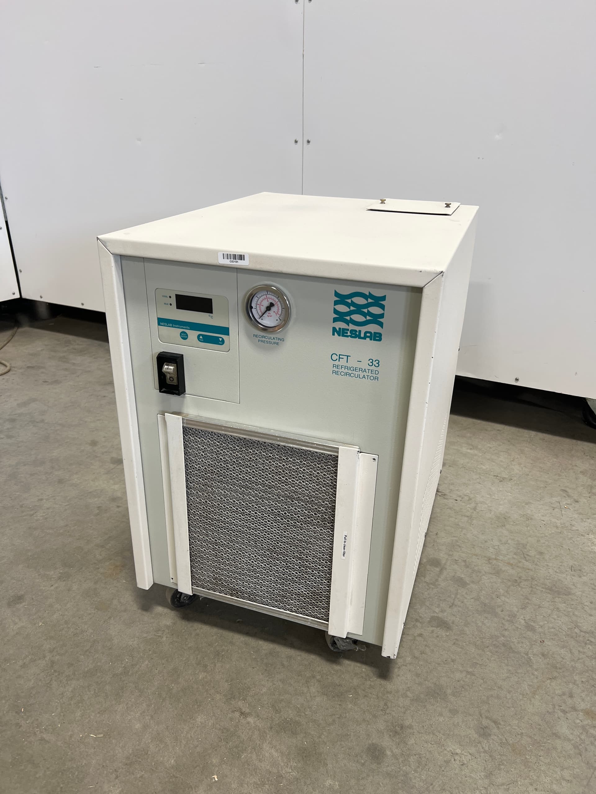 NESLAB CFT-33 Air-Cooled Recirculating Chiller 115V 60 Hz