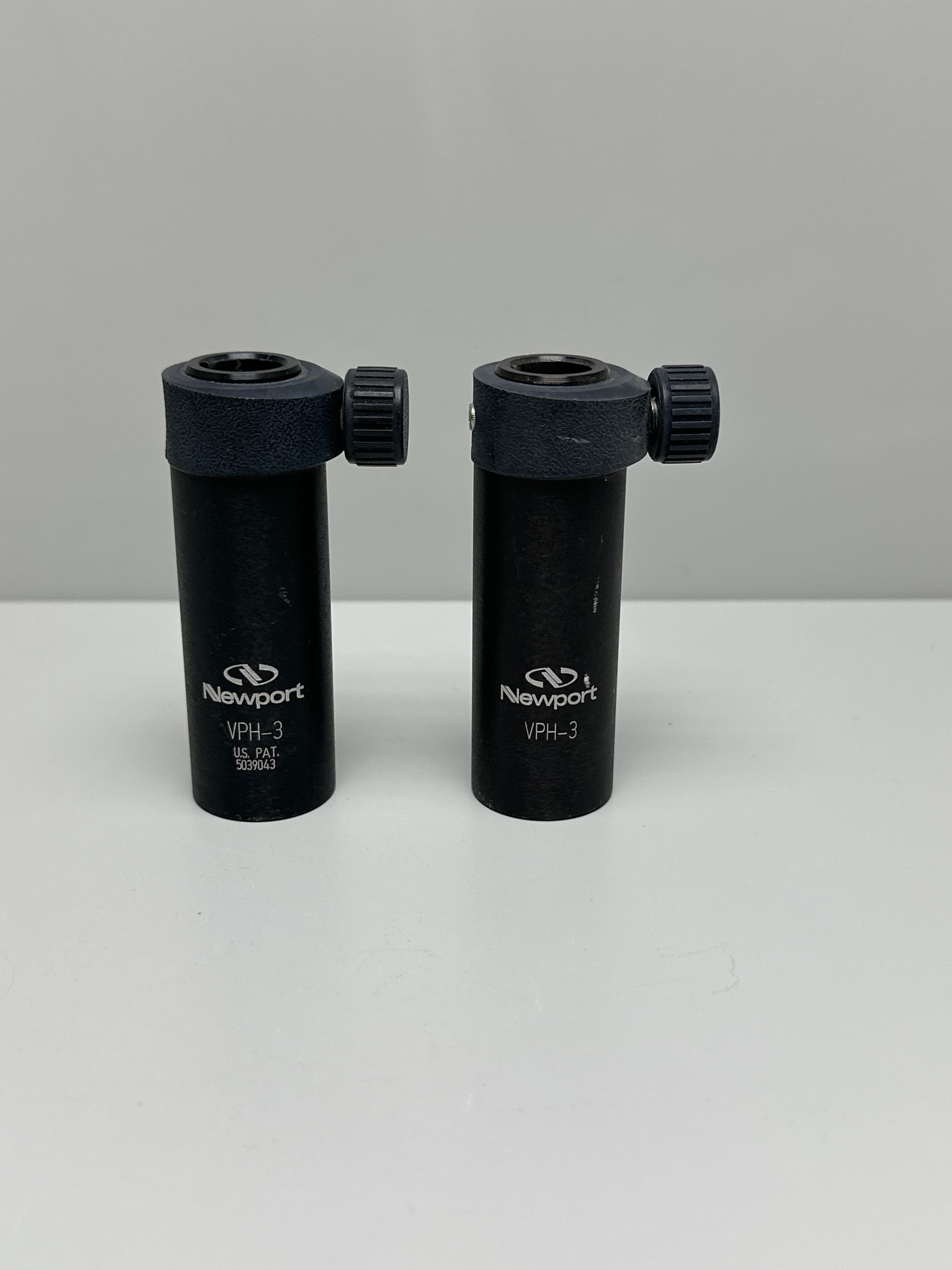 Newport VPH-3 Optical Post Holder, 3"H for 1/2" Diameter Posts