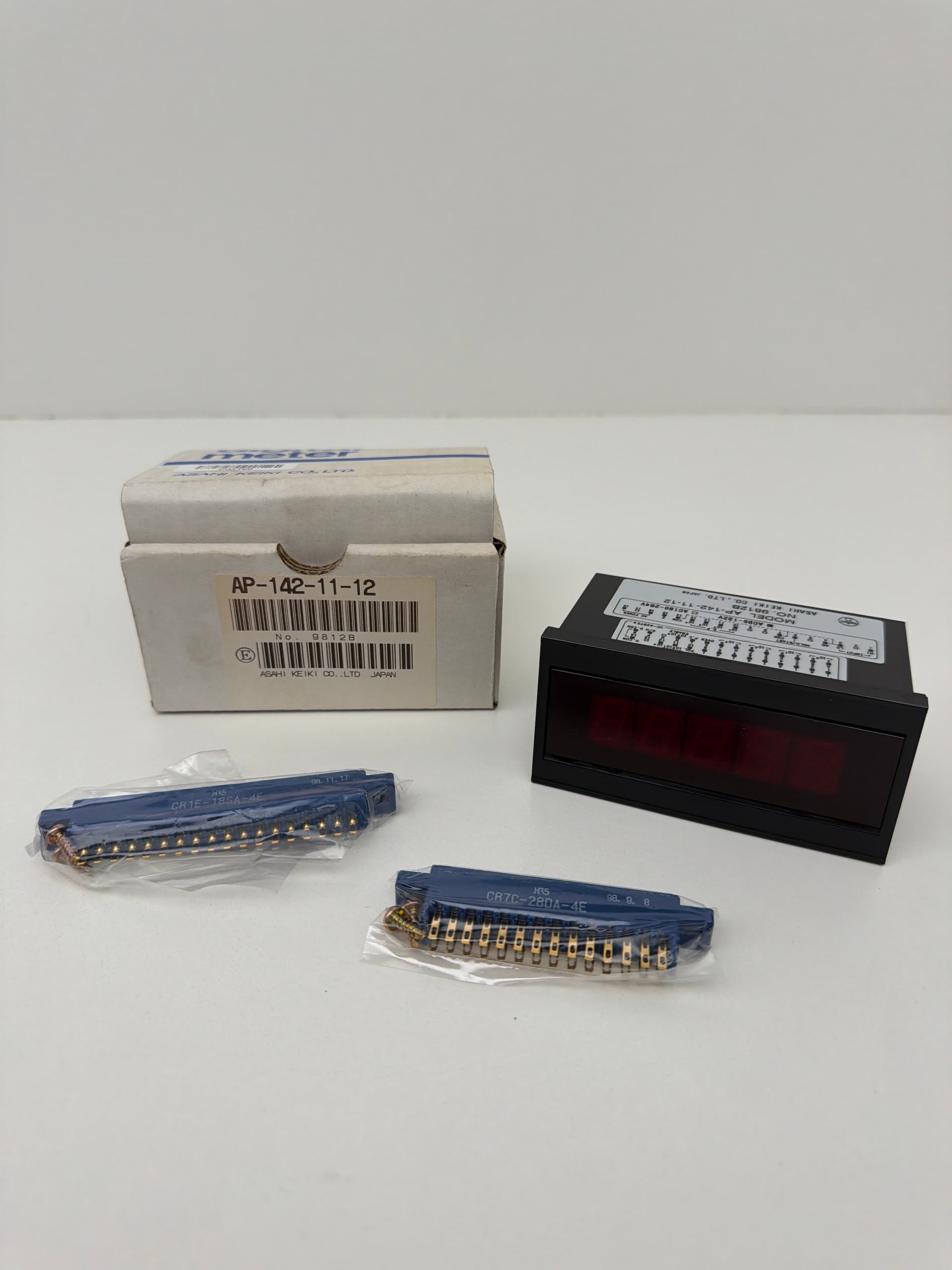 Asahi Keiki Co AP-142-11-12 Digital Panel Meter